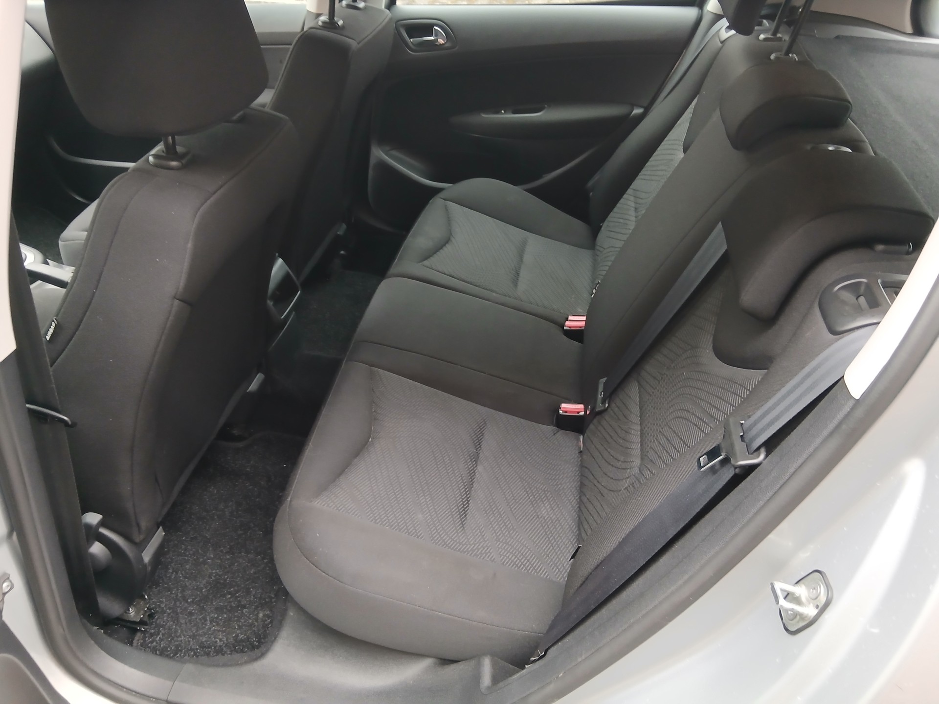 PEUGEOT 308-image-9
