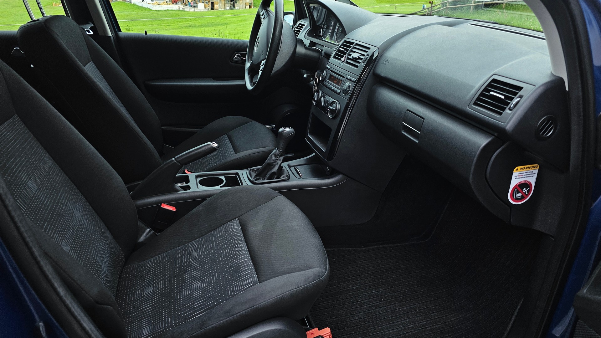 MERCEDES-BENZ A 160 CDI BlueEfficiency Classic-image-10