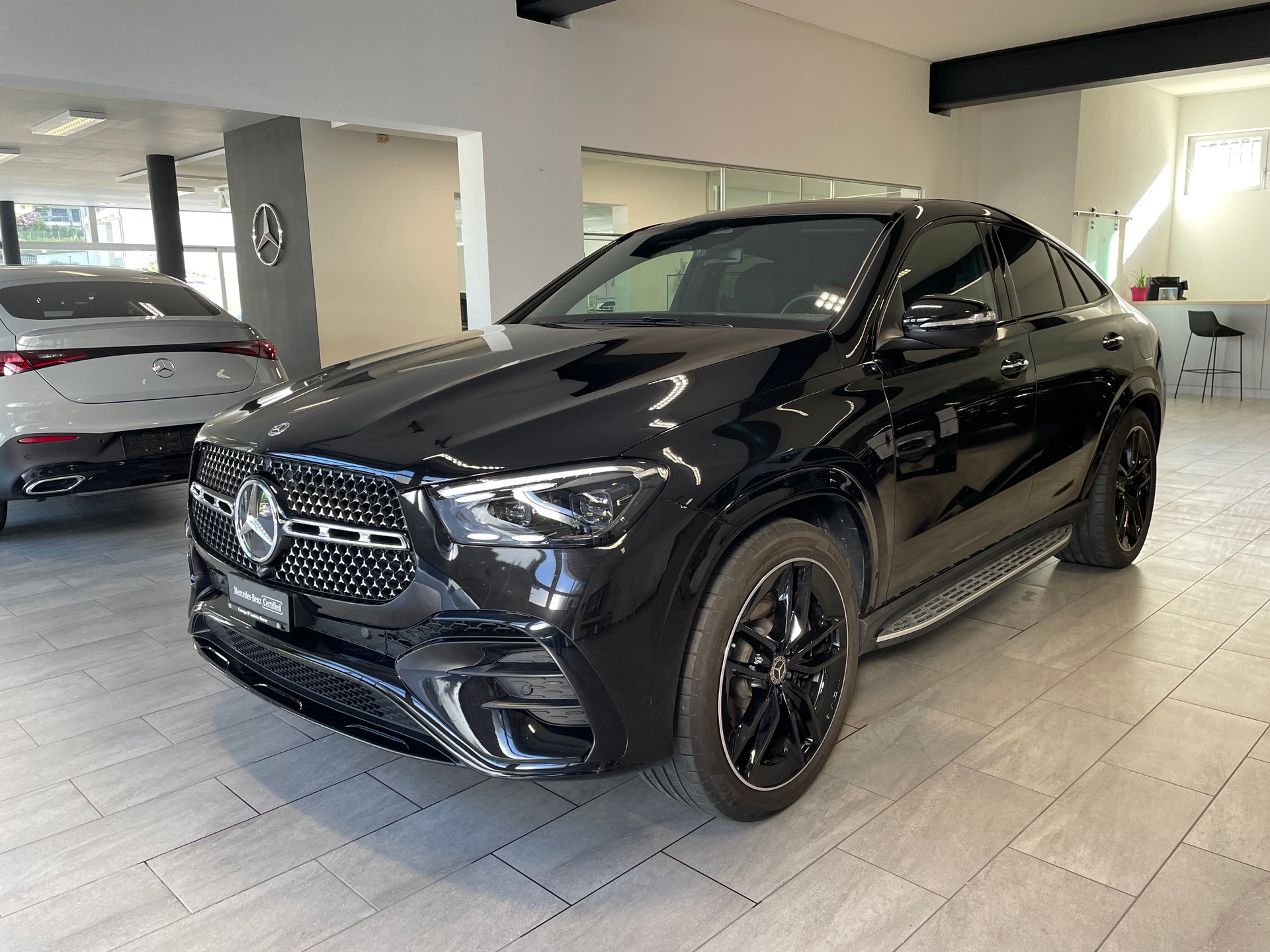MERCEDES-BENZ GLE Coupé 400 e 4Matic+ 9G-Tronic AMG Line-image-0