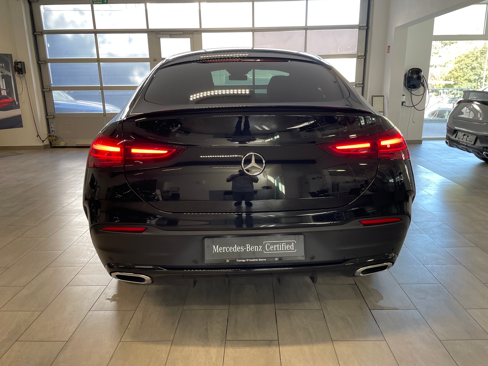 MERCEDES-BENZ GLE Coupé 400 e 4Matic+ 9G-Tronic AMG Line-image-6
