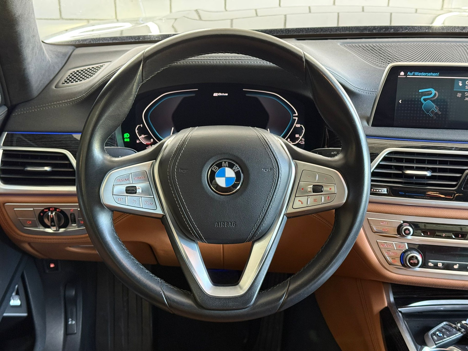BMW 745Le xDrive Steptronic-image-9