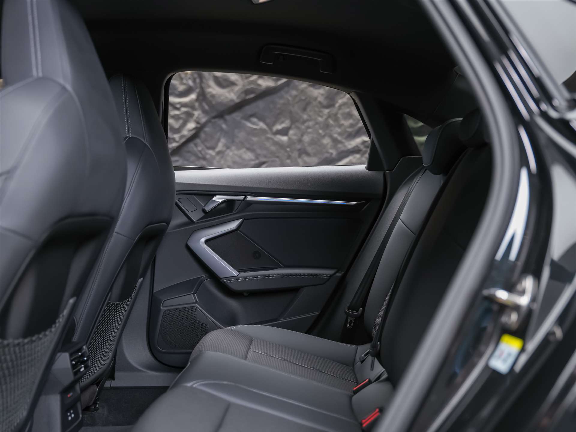 AUDI S3 Limousine 2.0 TFSI quattro S-Tronic *Facelift*Kamera*19" Felgen*ACC*-image-12