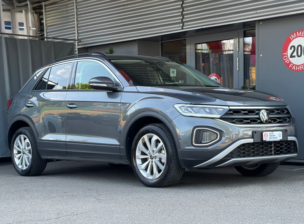 VW T-Roc 1.5 TSi EVO Life-image-1