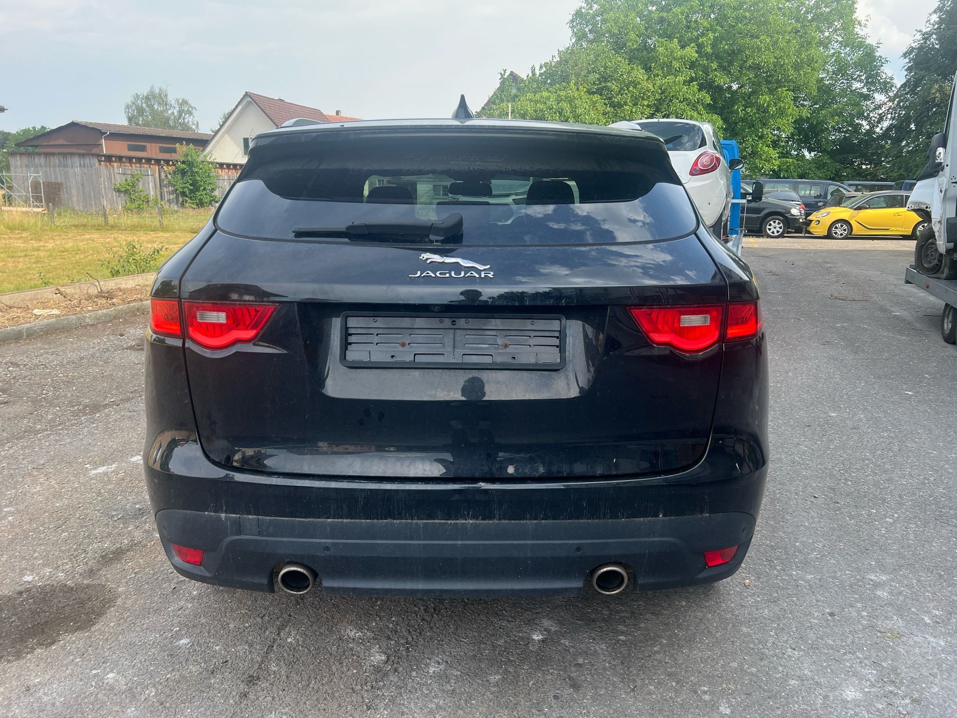 JAGUAR F-Pace 3.0 TD Prestige AWD Automatik-image-7