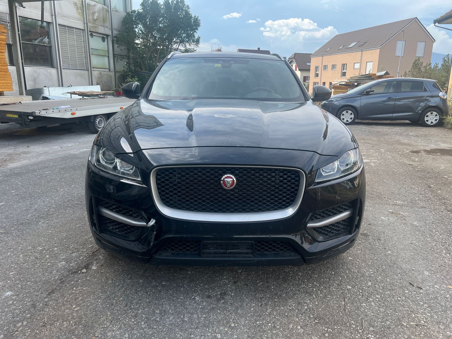 JAGUAR F-Pace 3.0 TD Prestige AWD Automatik-image-2