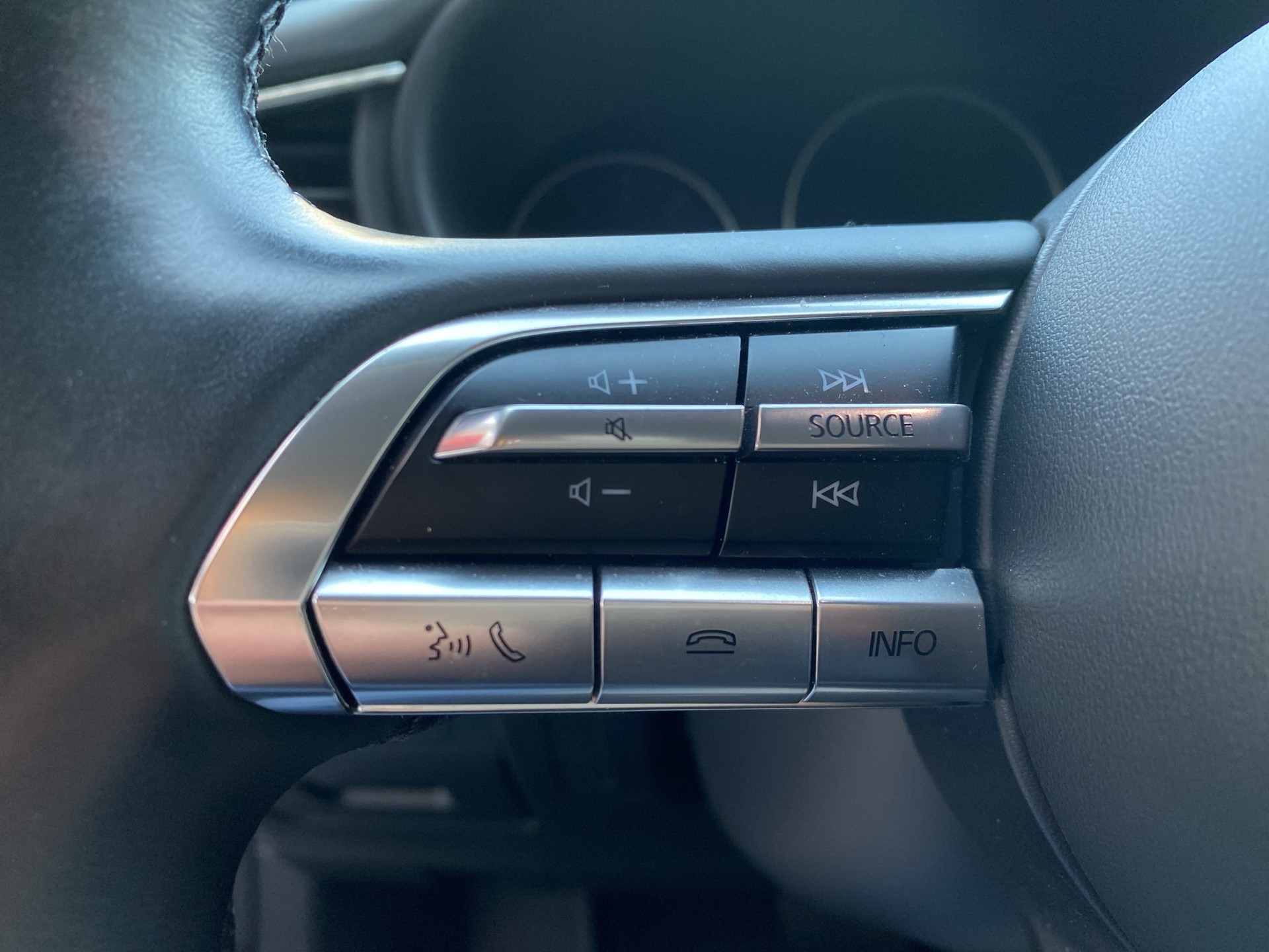 MAZDA CX-30 SKYACTIV-G M Hybrid 122 Revolution AWD Automat-image-15