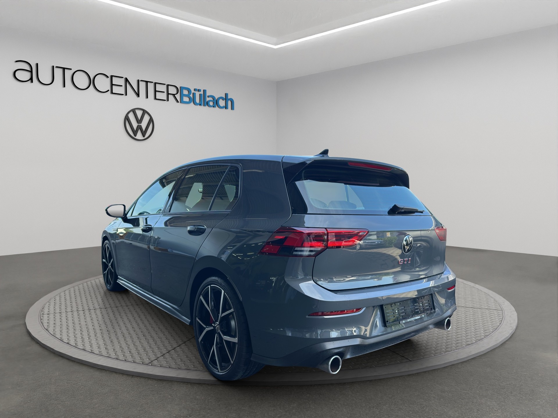 VW Golf 2.0 TSI GTI DSG-image-6