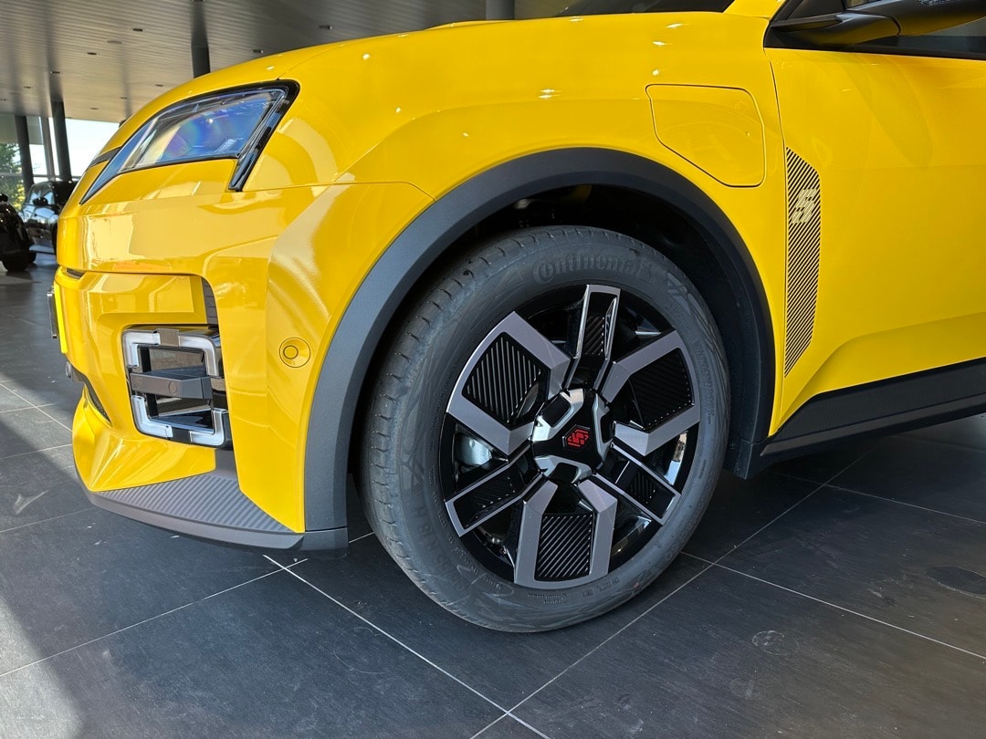 RENAULT R5 E-Tech Comfort Range 52 kWh Techno-image-2