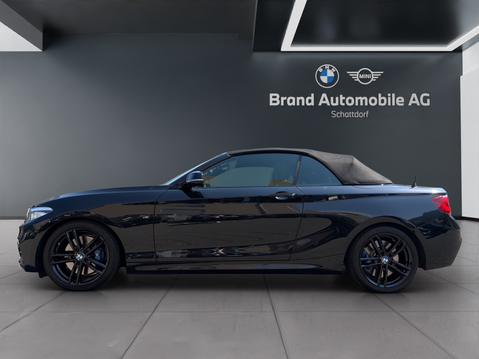 BMW M240i xDrive SAG Cabrio-image-1