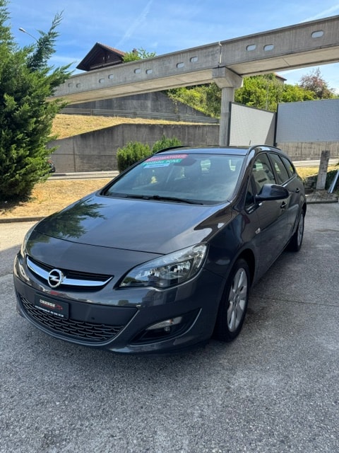 OPEL Astra SportsTourer 1.4i 16V Turbo Automatic-image-1