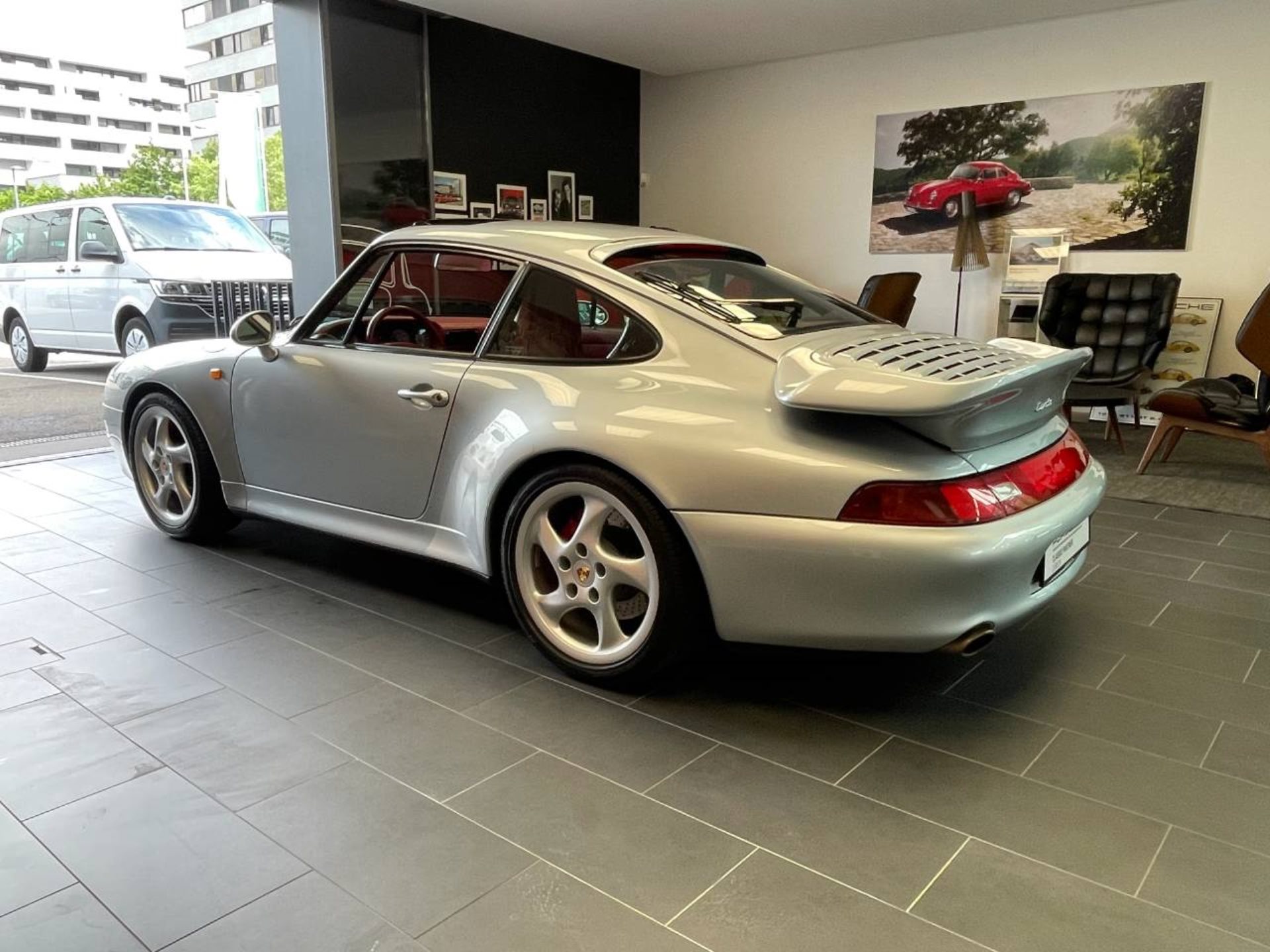 PORSCHE 911 Turbo-image-8