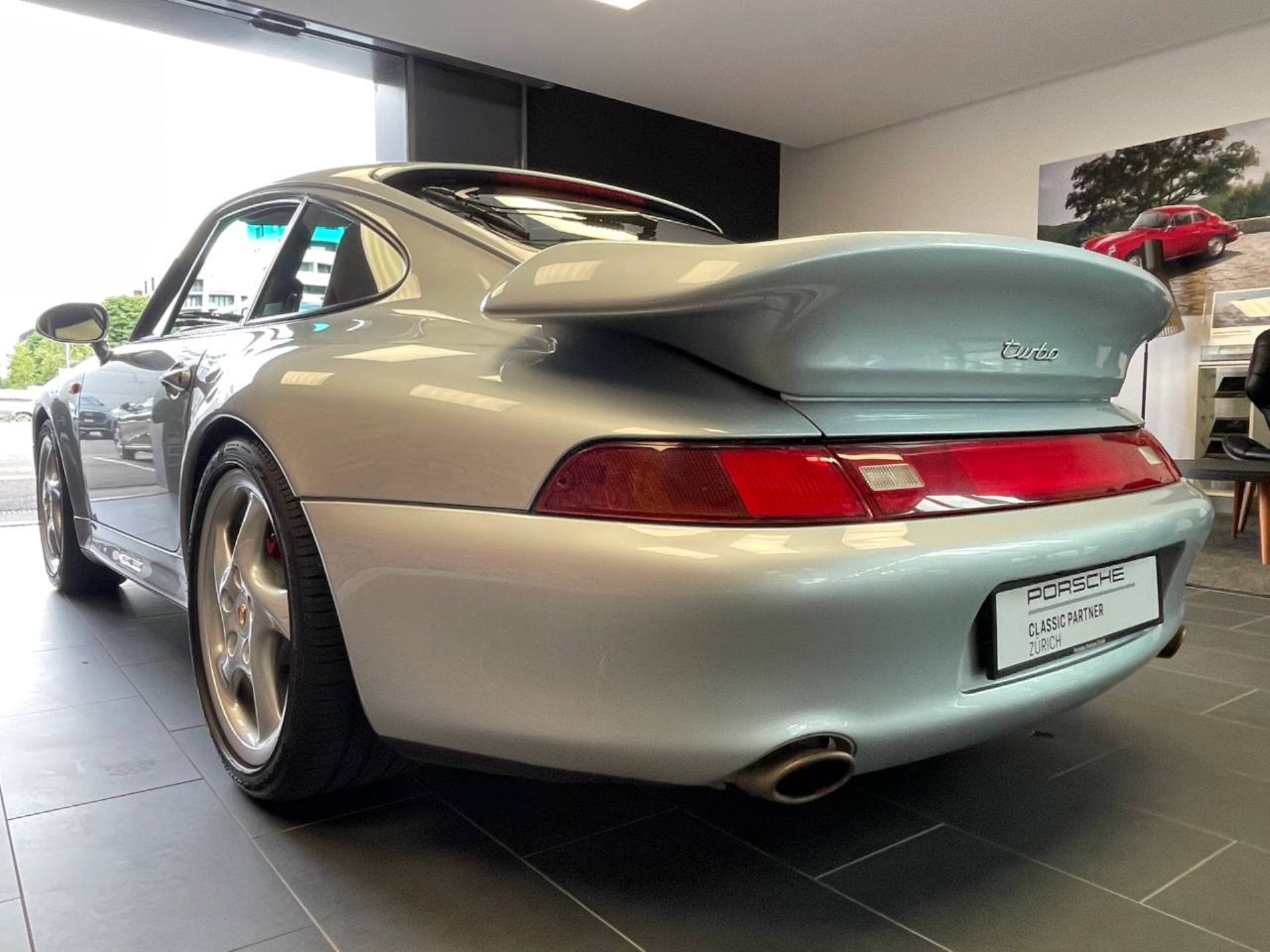 PORSCHE 911 Turbo-image-15