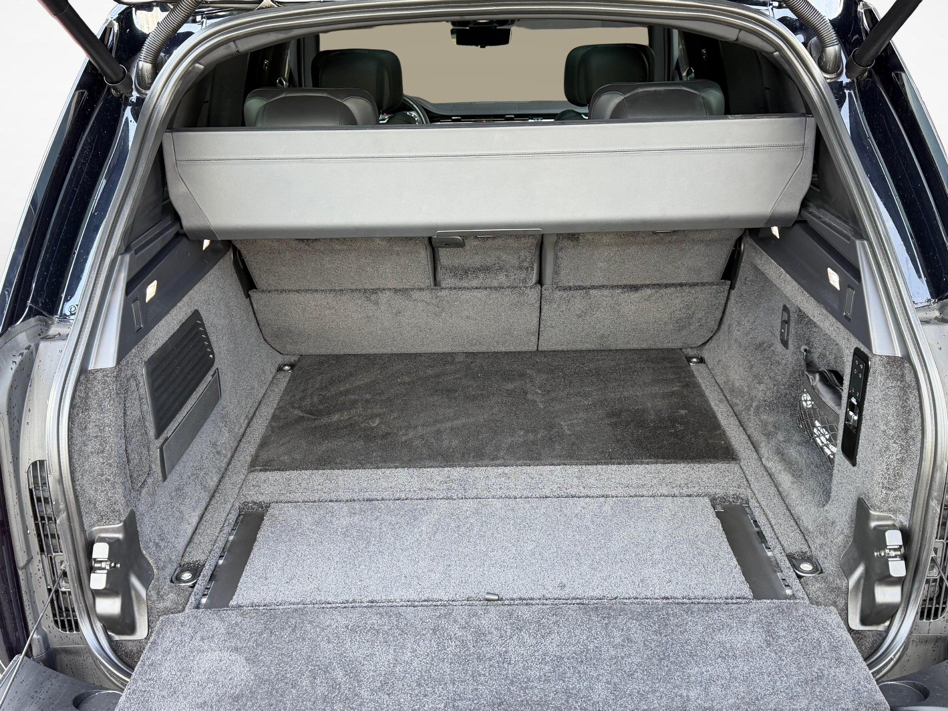 LAND ROVER Range Rover 3.0 Si6 P510e SV-image-14