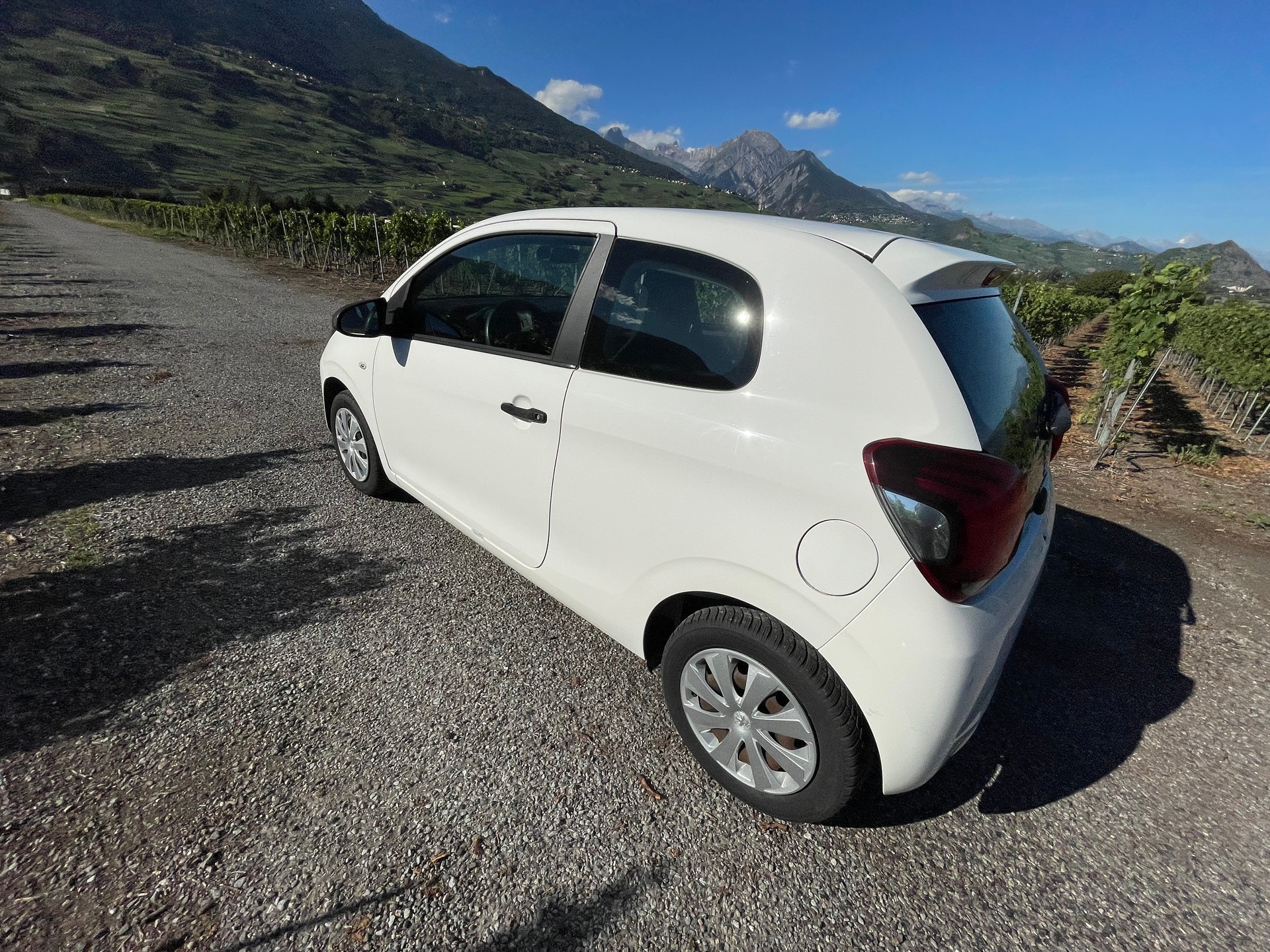 PEUGEOT 108 1.0 VTi Access-image-7