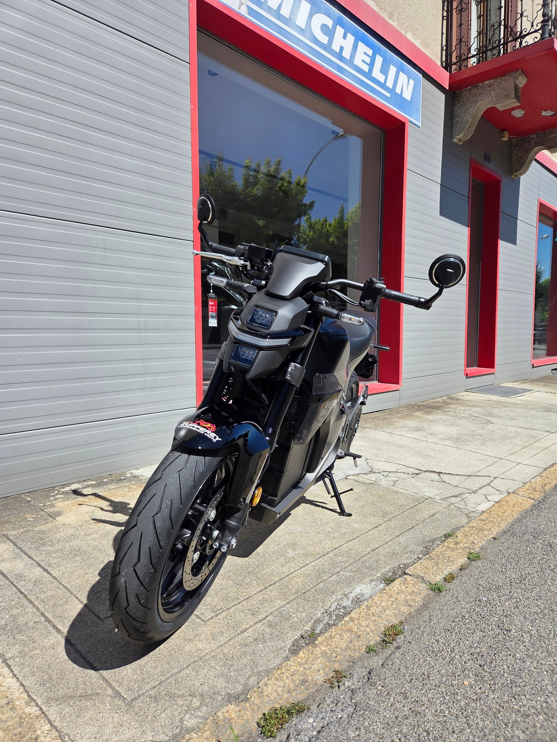 HONDA WN-image-1
