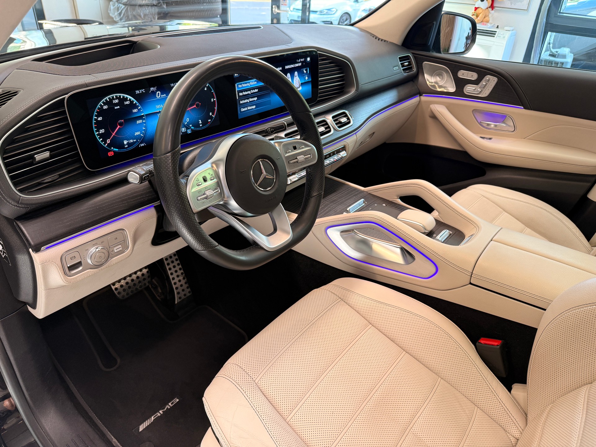 MERCEDES-BENZ GLS 400 d AMG Line 4matic-image-5