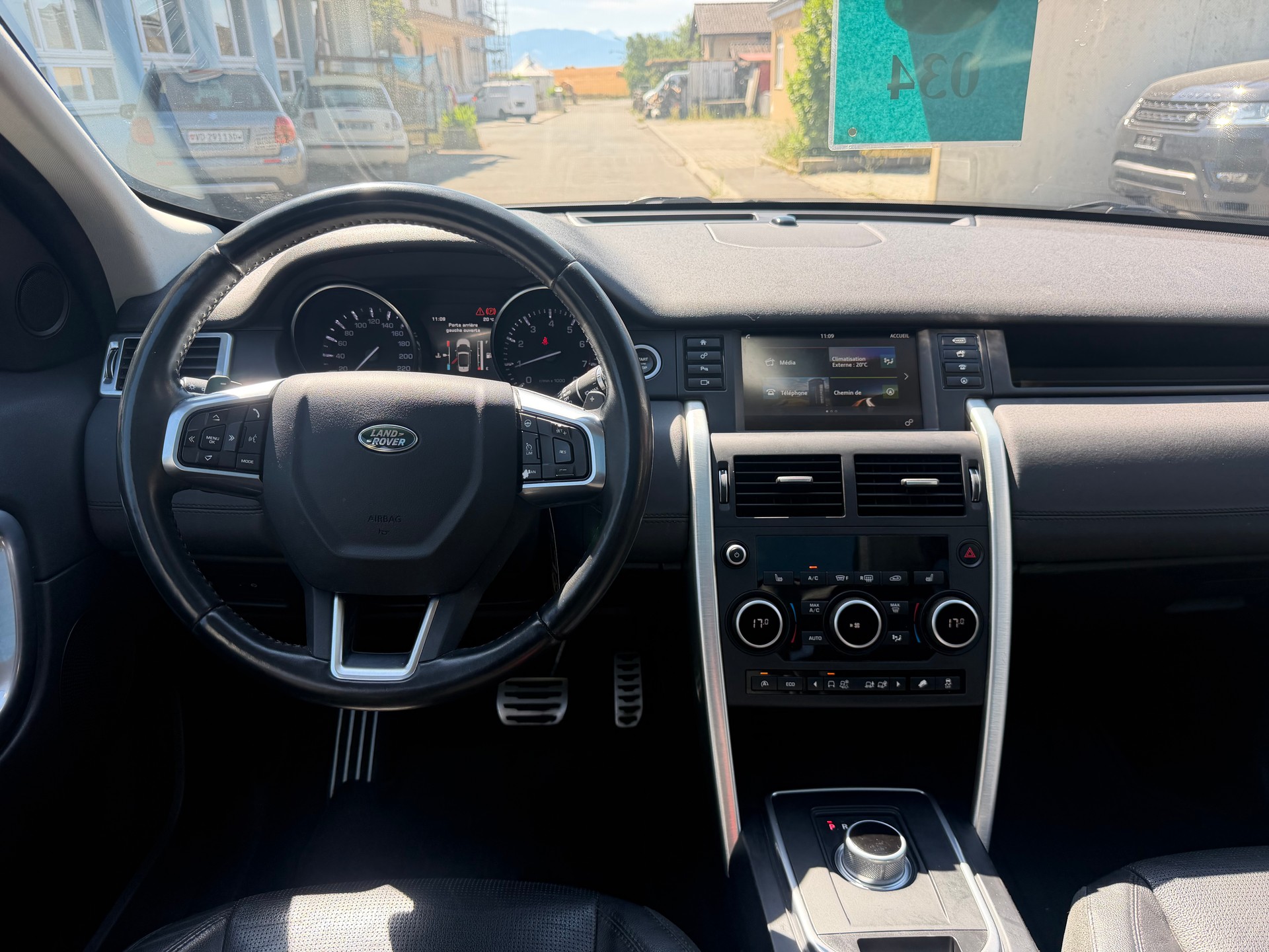 LAND ROVER Discovery Sport 2.0 Si4 HSE AT9-image-11
