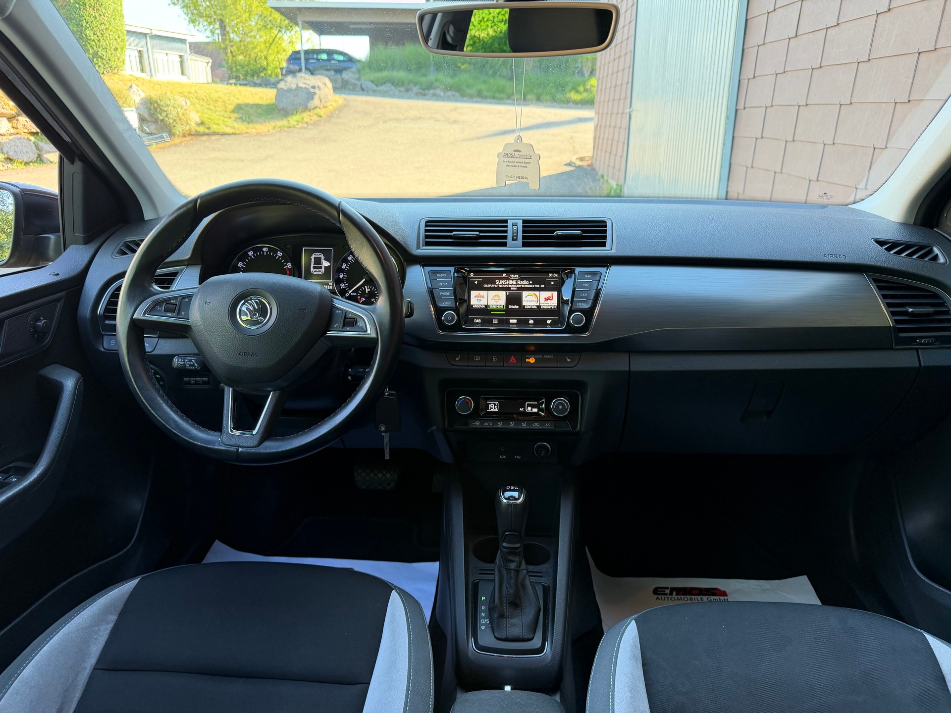 SKODA Fabia 1.2 TSI Ambition DSG-image-9