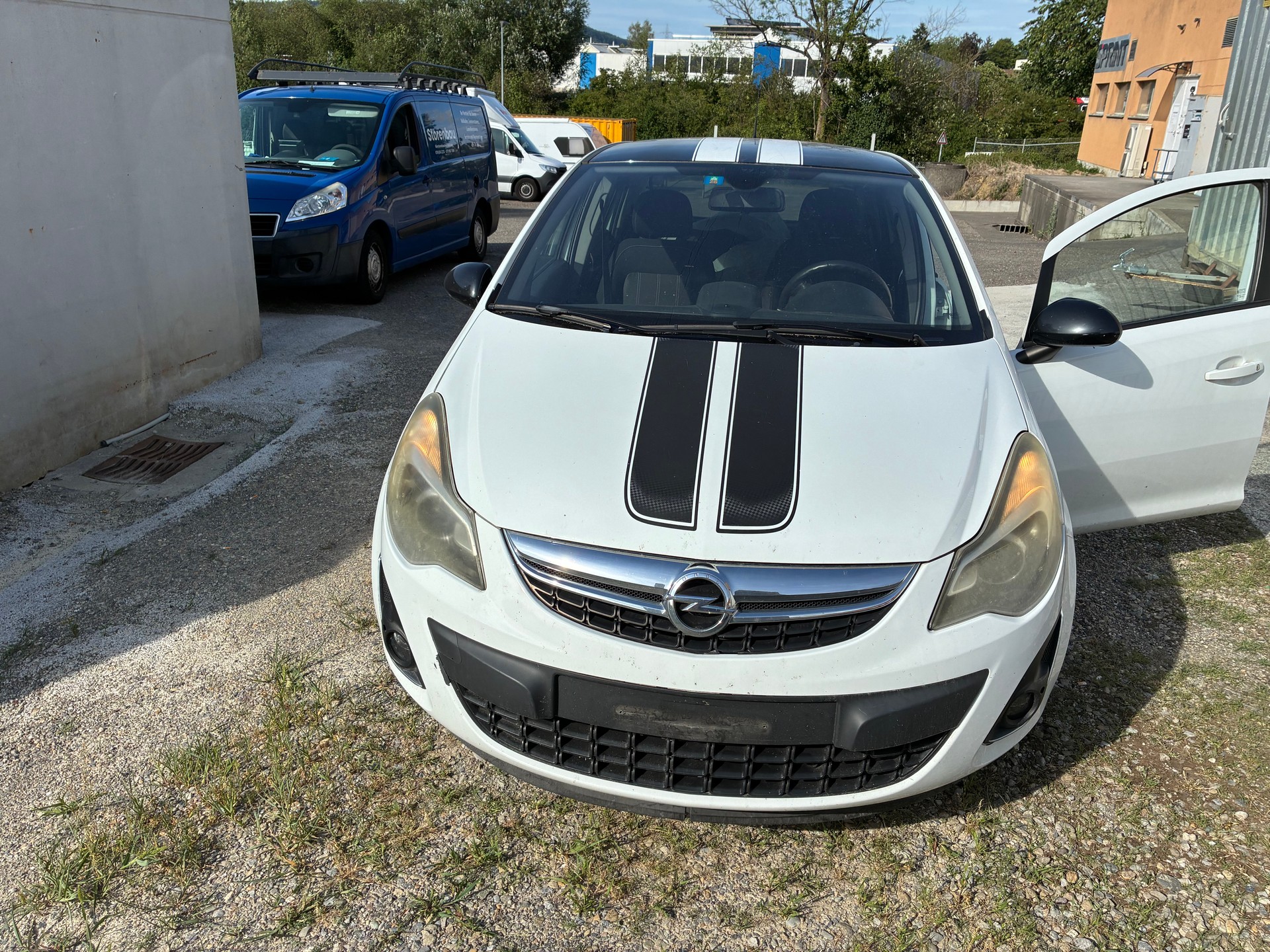 OPEL Corsa 1.4 Turbo Color Edition-image-1