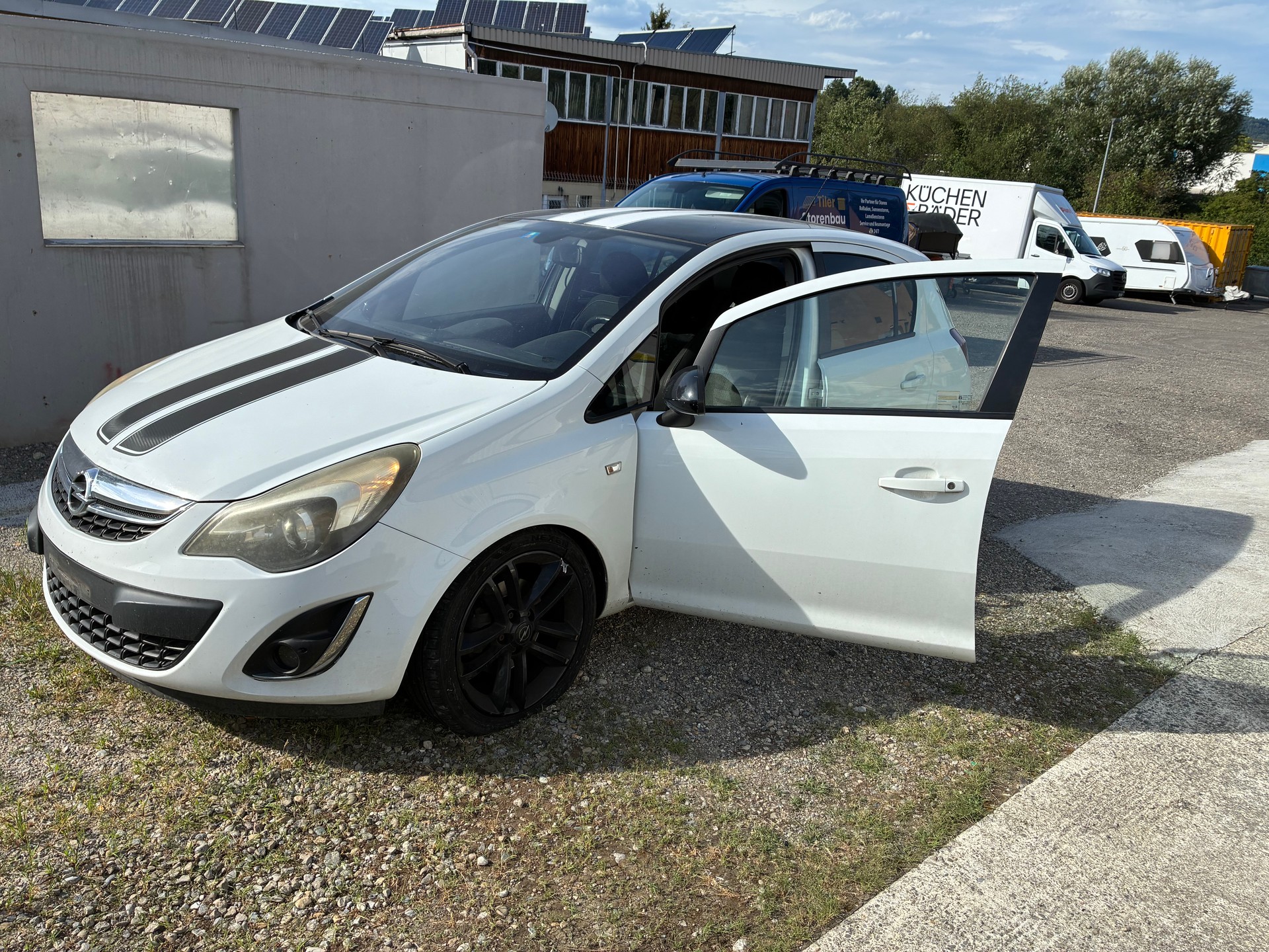 OPEL Corsa 1.4 Turbo Color Edition-image-2