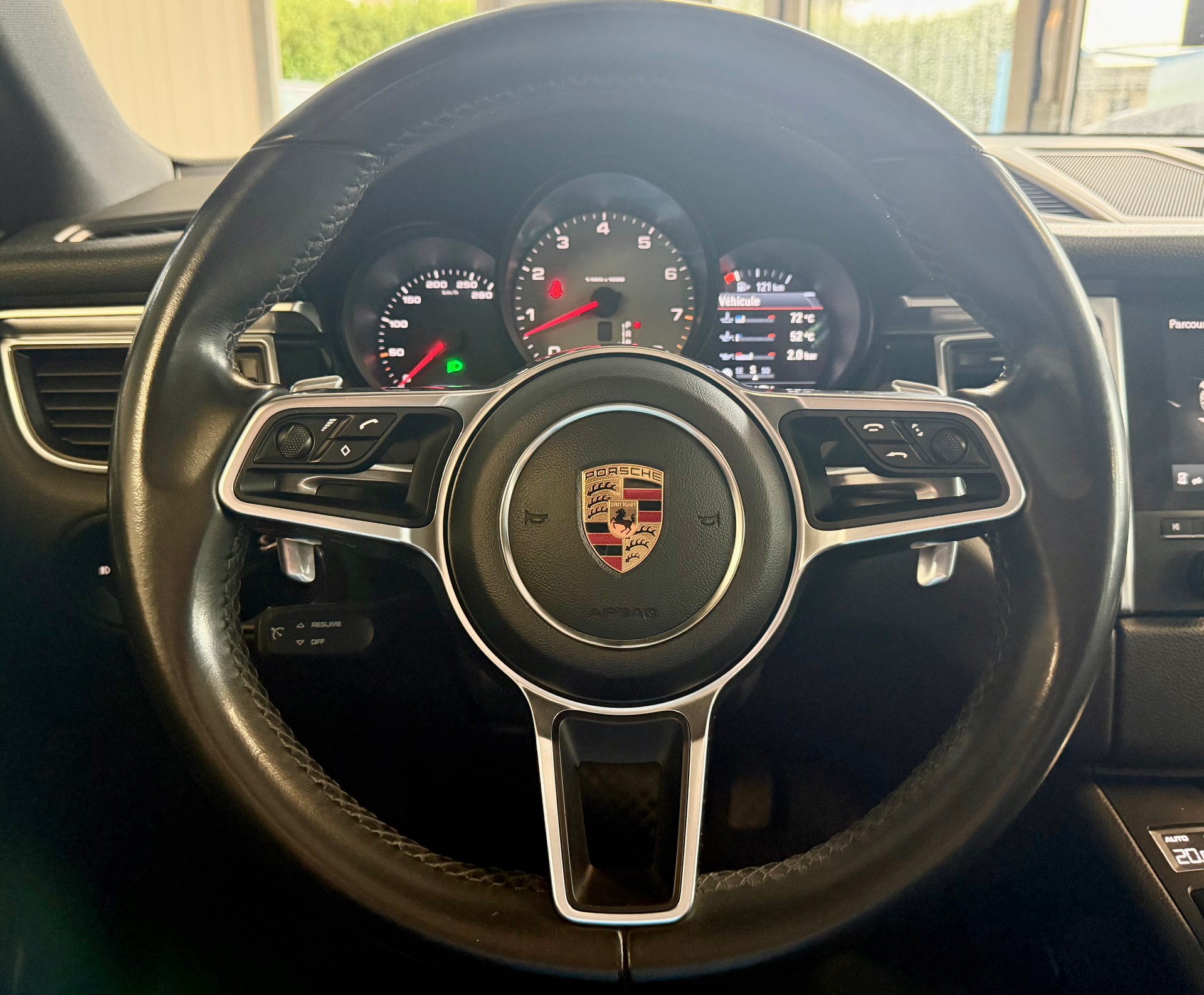 PORSCHE Macan S PDK-image-16