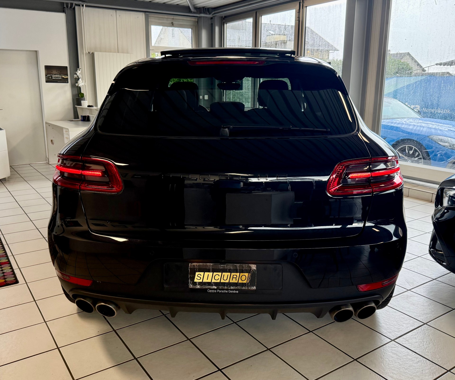 PORSCHE Macan S PDK-image-8