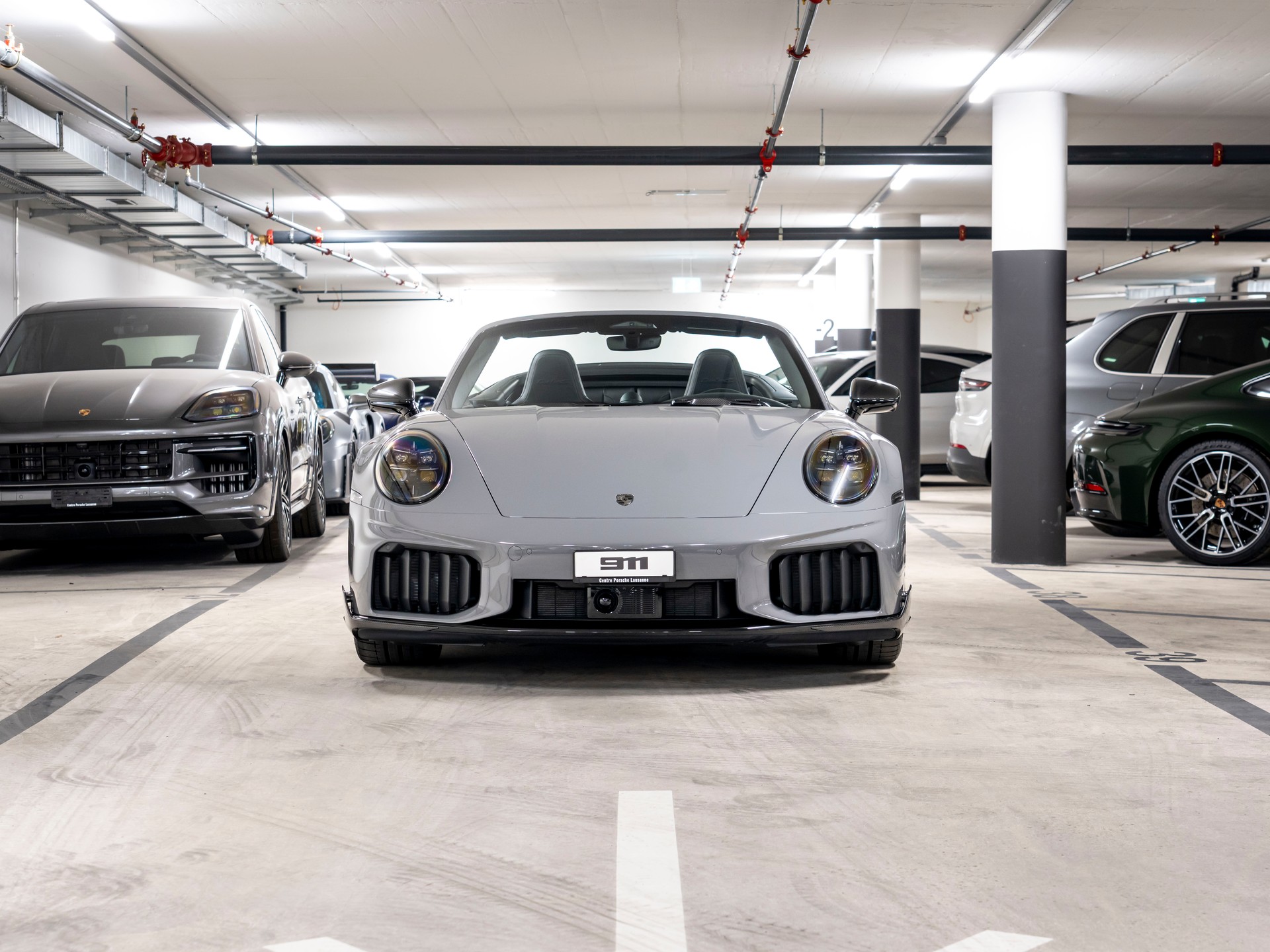 PORSCHE 911 Turbo S Cabriolet PDK-image-6