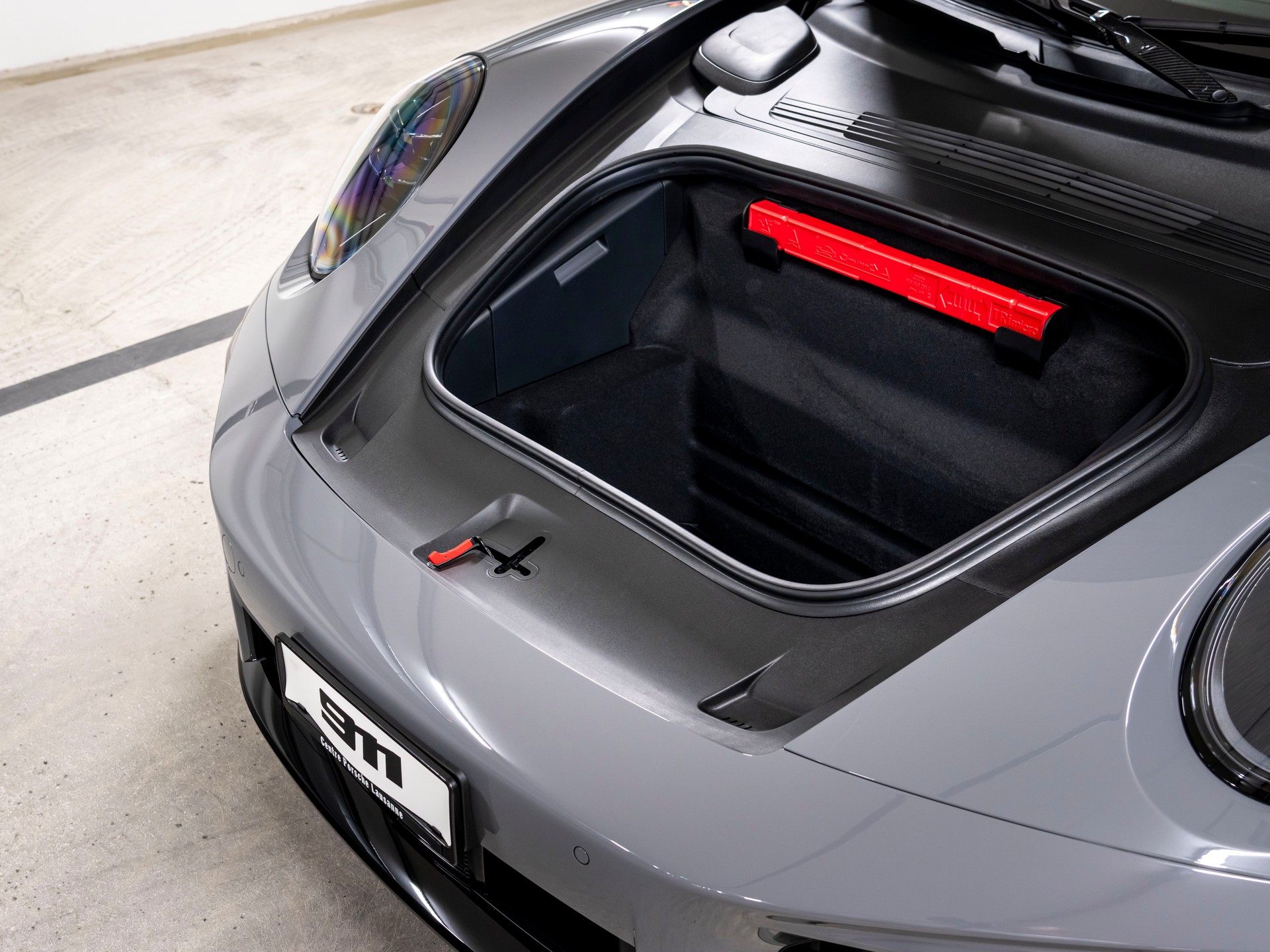 PORSCHE 911 Turbo S Cabriolet PDK-image-26