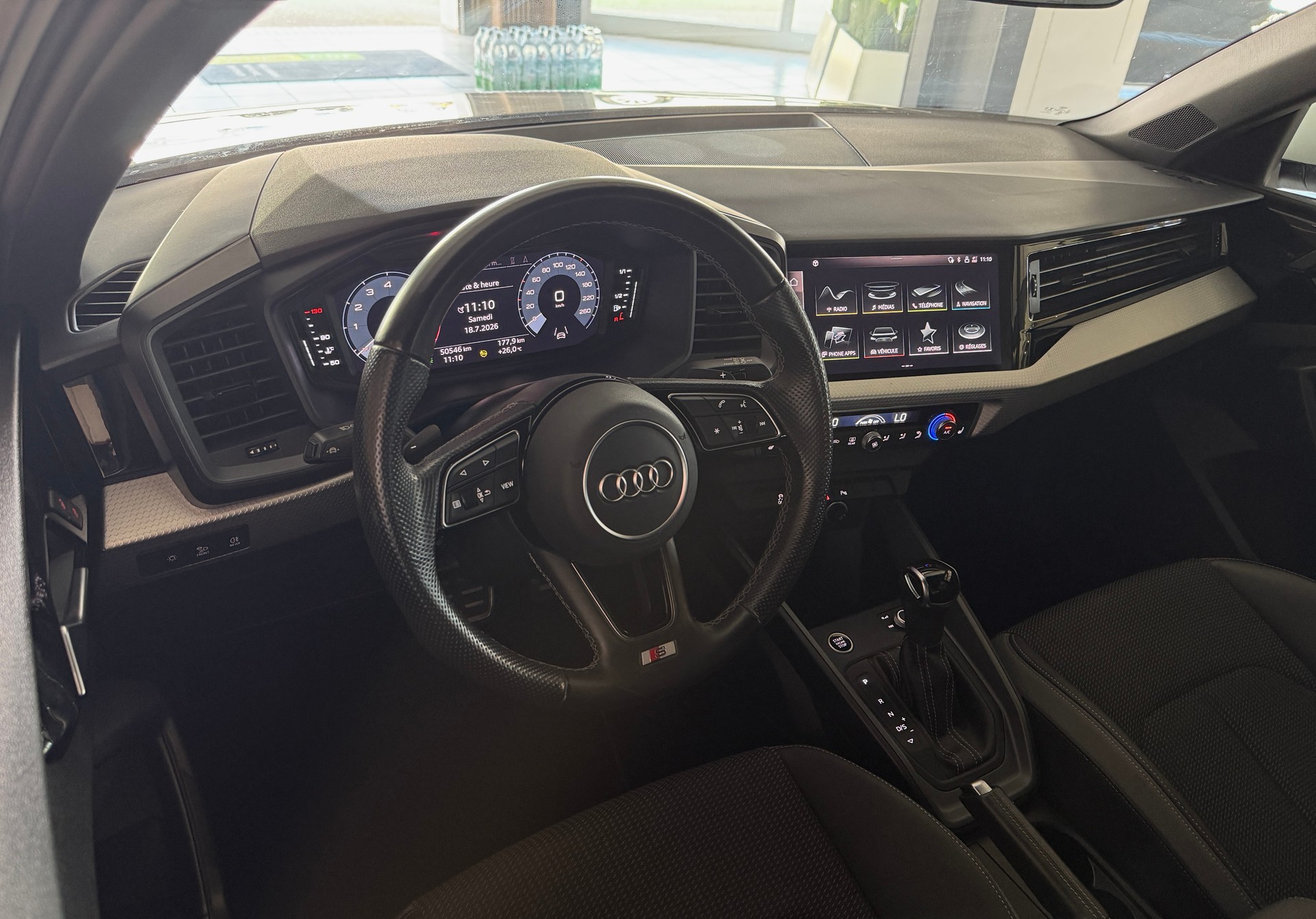 AUDI A1 Sportback 30 TFSI S Line S-tronic-image-7