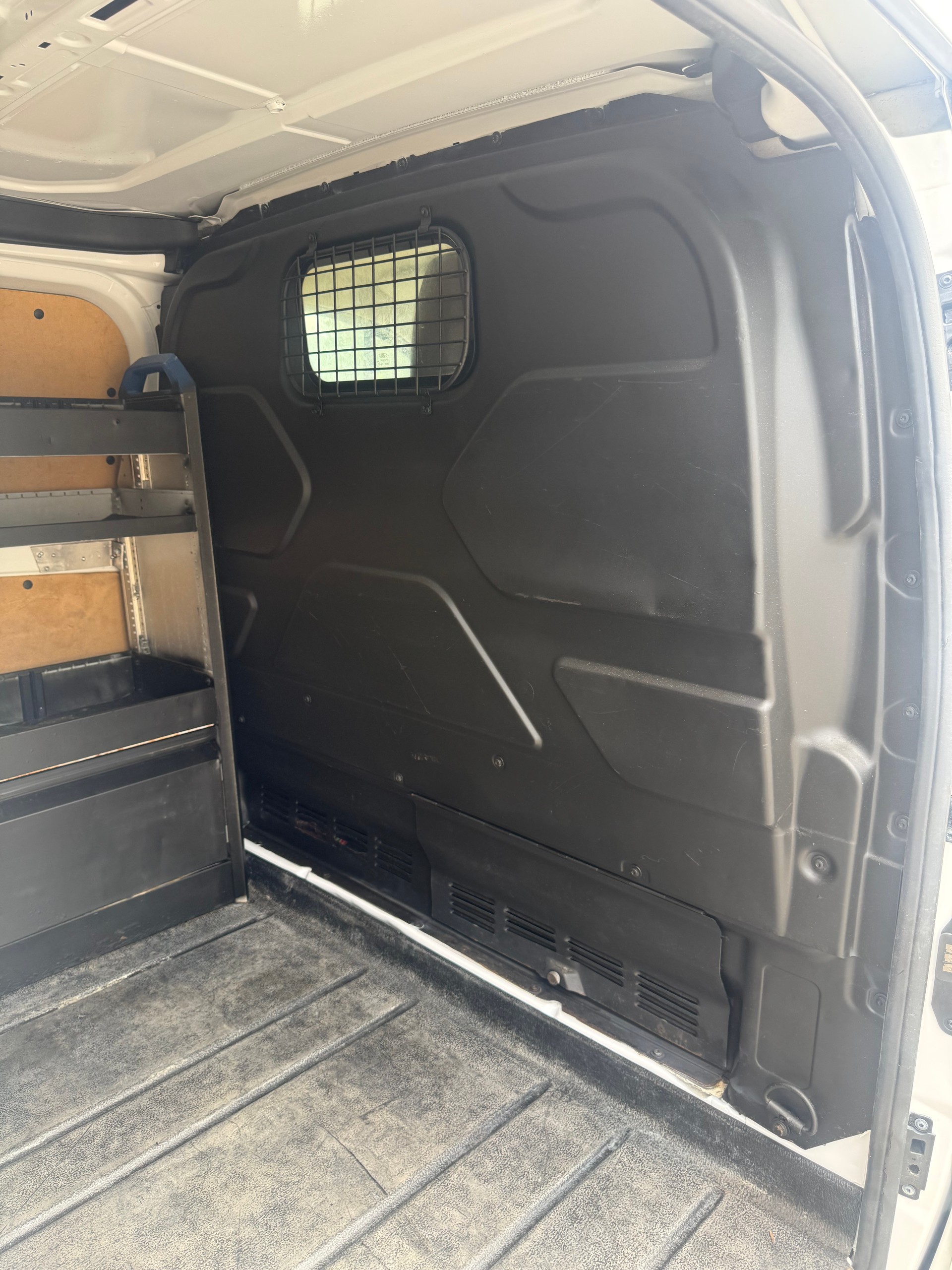 FORD Transit Custom Van 250 L1H1 Ambiente-image-10