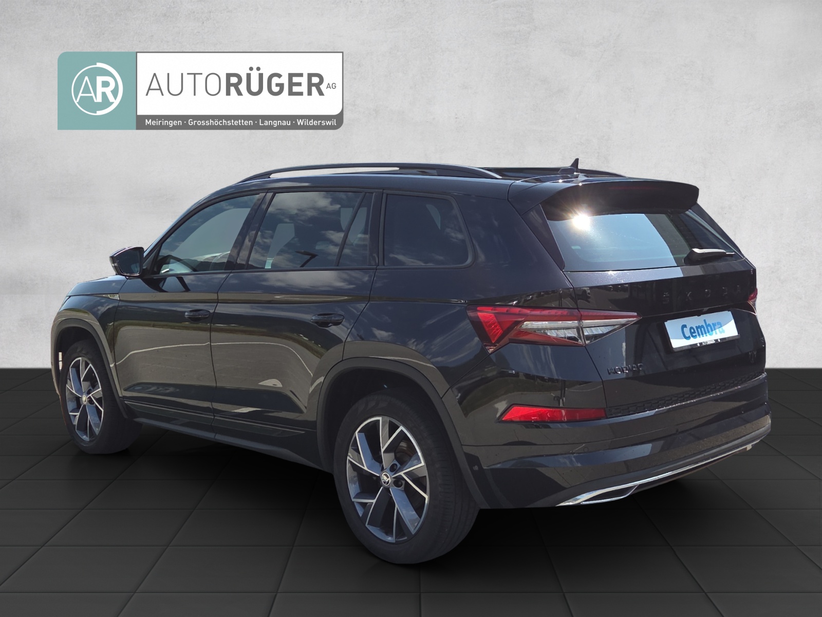 SKODA Kodiaq 2.0 TSI 4x4 SportLine-image-3