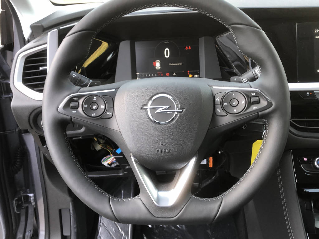OPEL Grandland 1.2 T Edition-image-5