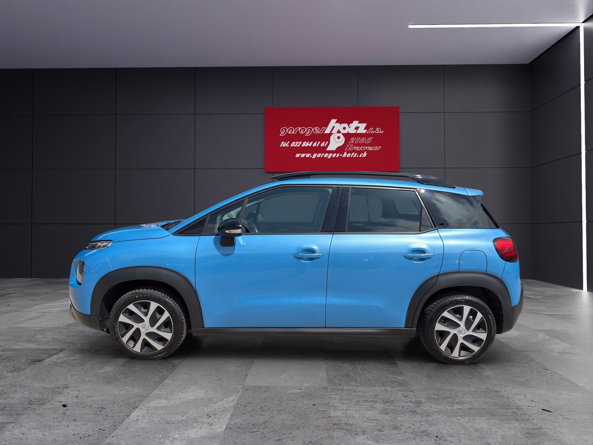 CITROEN C3 Aircross 1.2i Shine-image-2