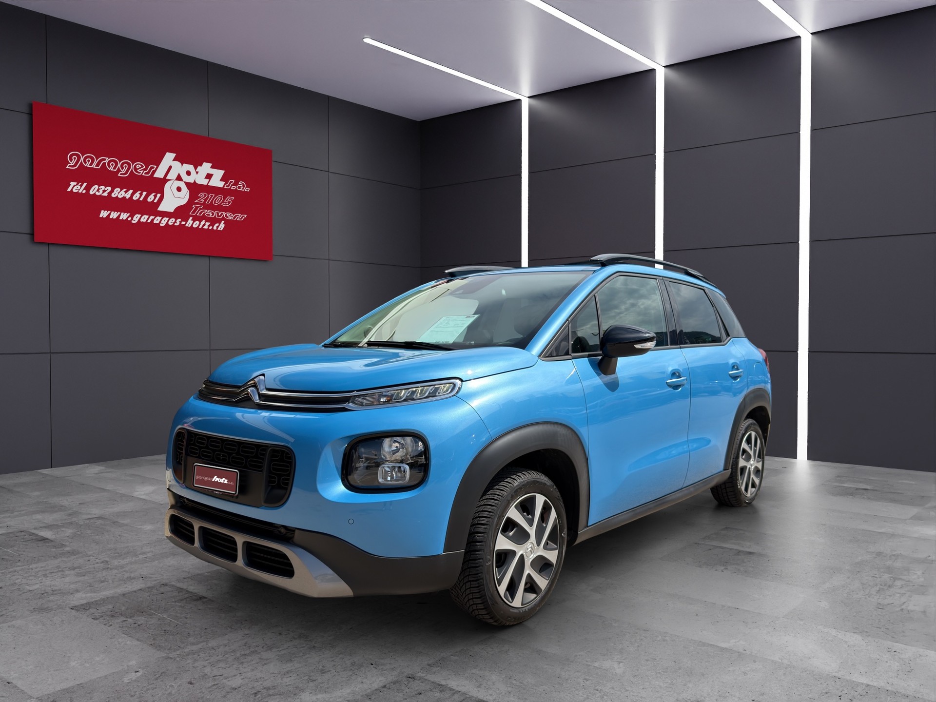 CITROEN C3 Aircross 1.2i Shine-image-1