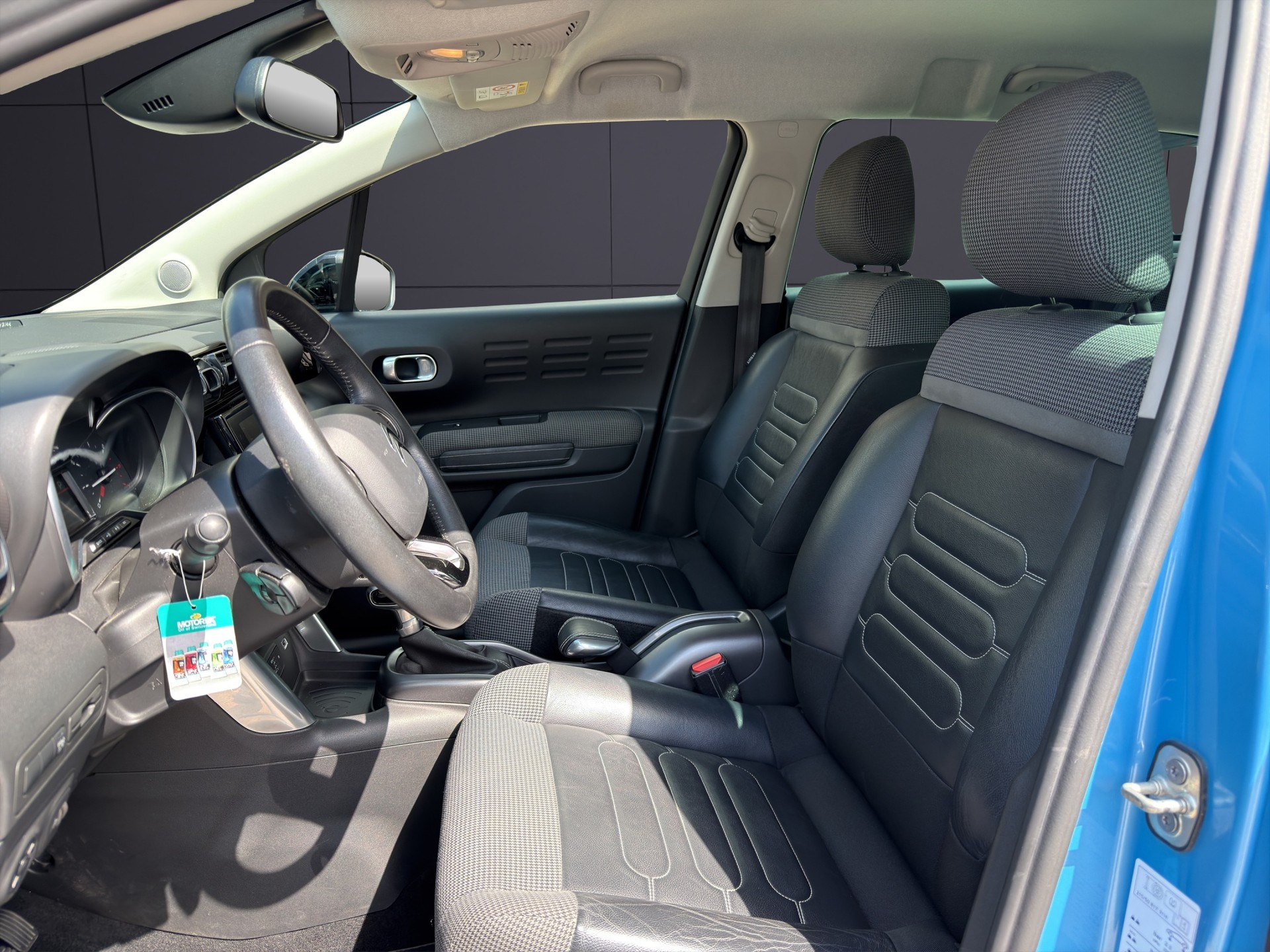CITROEN C3 Aircross 1.2i Shine-image-5