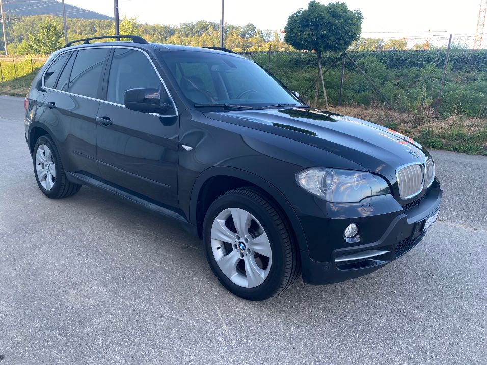 BMW X5 xDrive 48i (4.8i) Steptronic-image-1