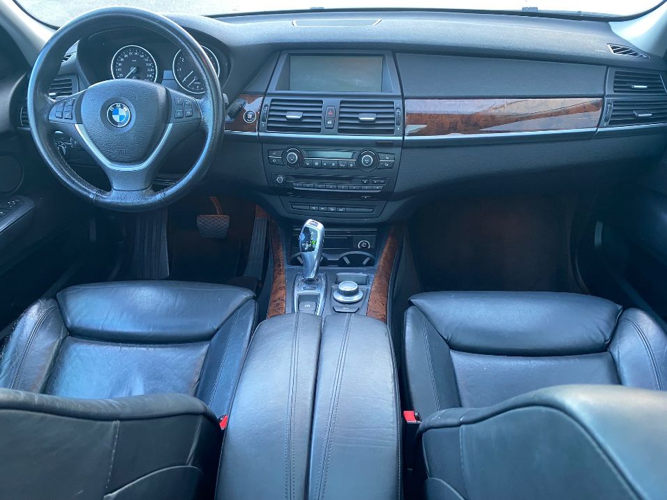 BMW X5 xDrive 48i (4.8i) Steptronic-image-4