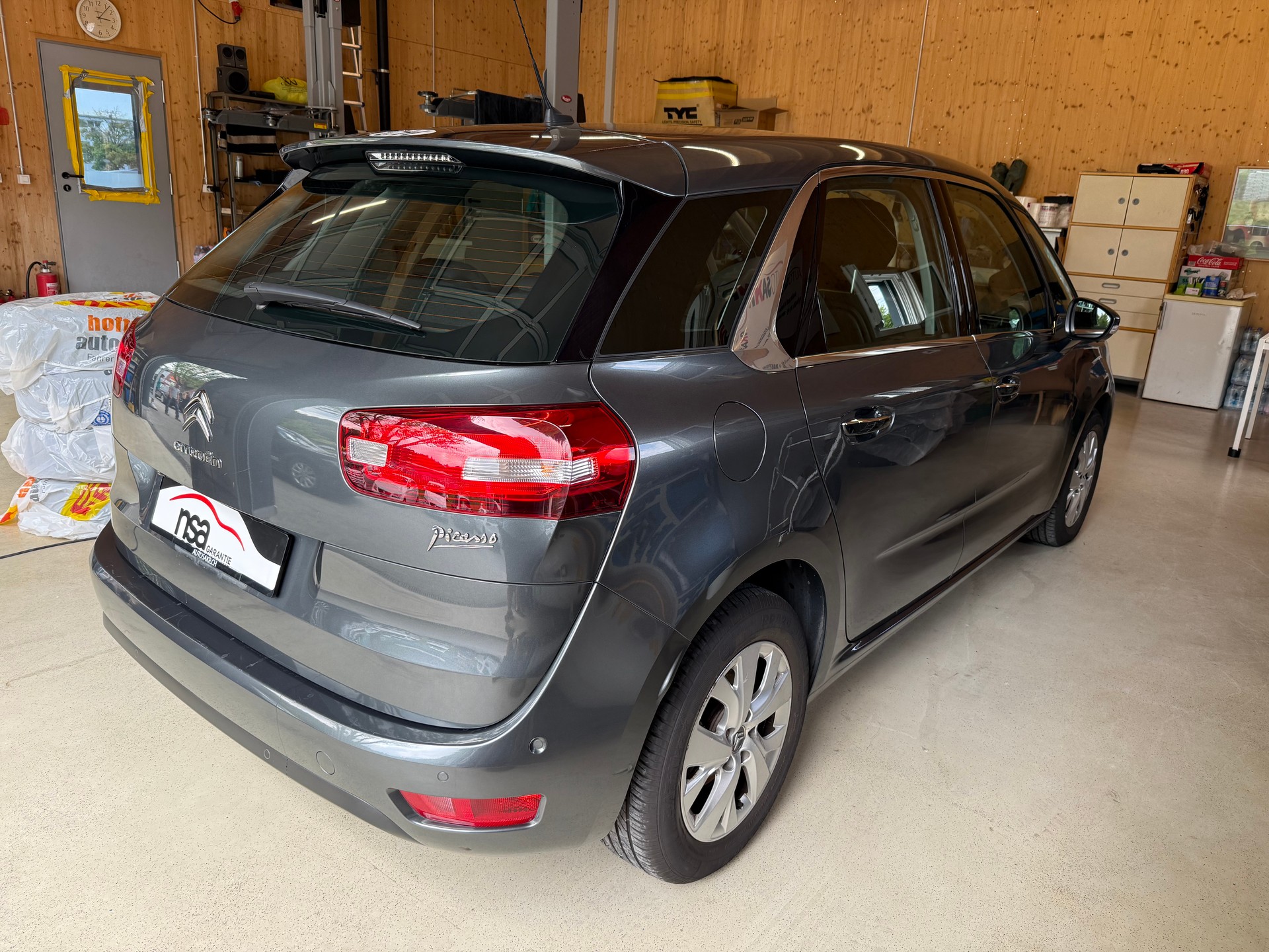 CITROEN C4 Picasso 1.6 e-HDi Intensive ETG6-image-3