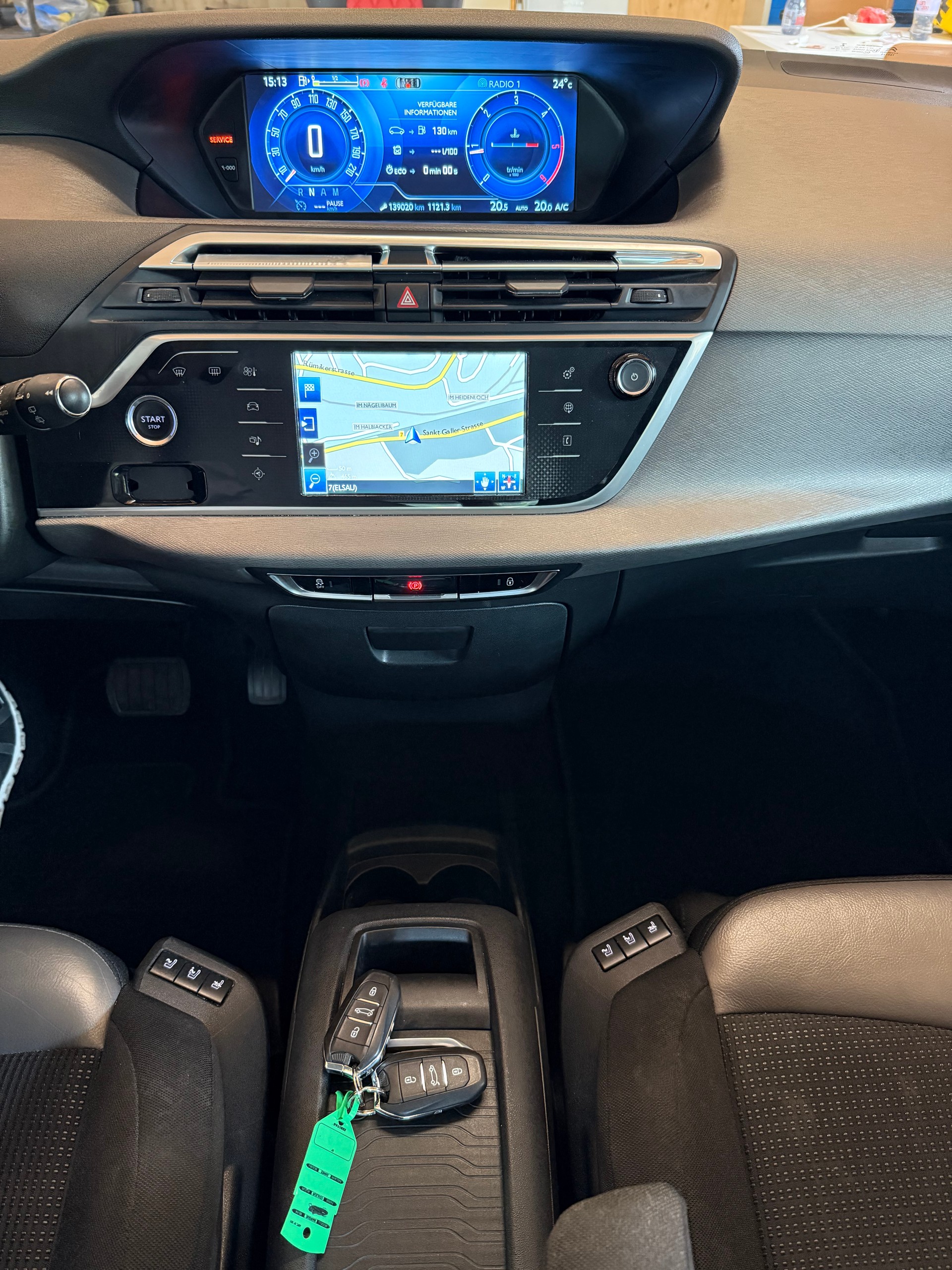 CITROEN C4 Picasso 1.6 e-HDi Intensive ETG6-image-11