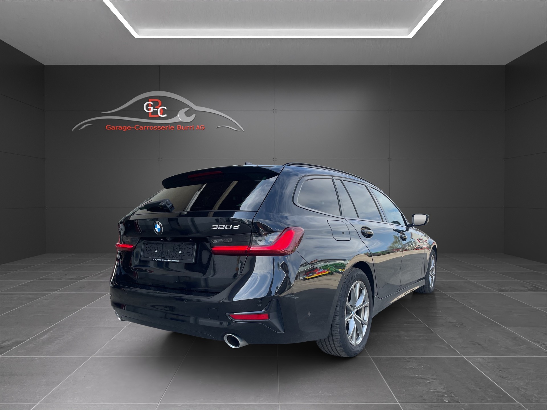 BMW 320d xDrive 48V Touring Sport Line Steptronic-image-3