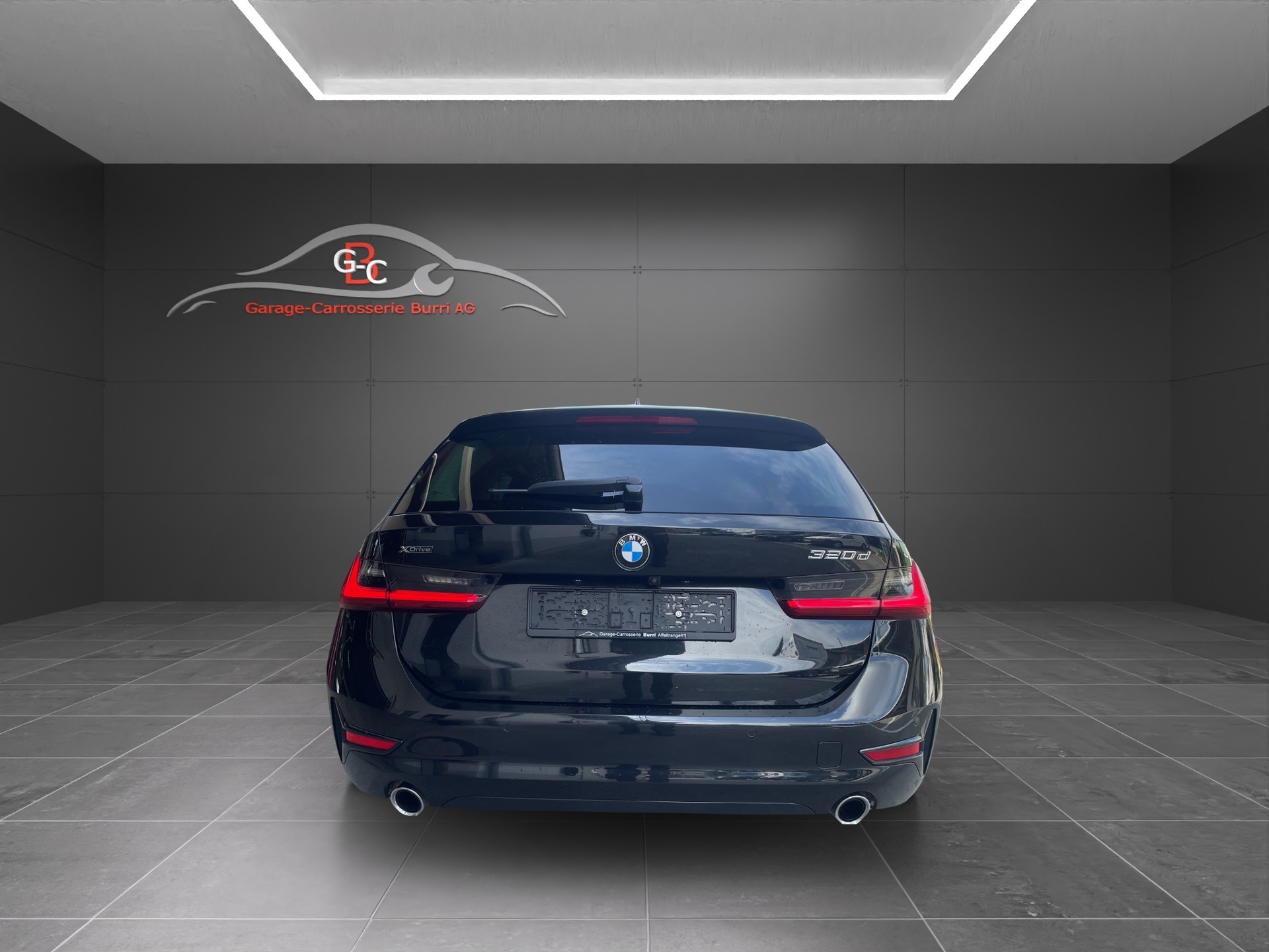 BMW 320d xDrive 48V Touring Sport Line Steptronic-image-4