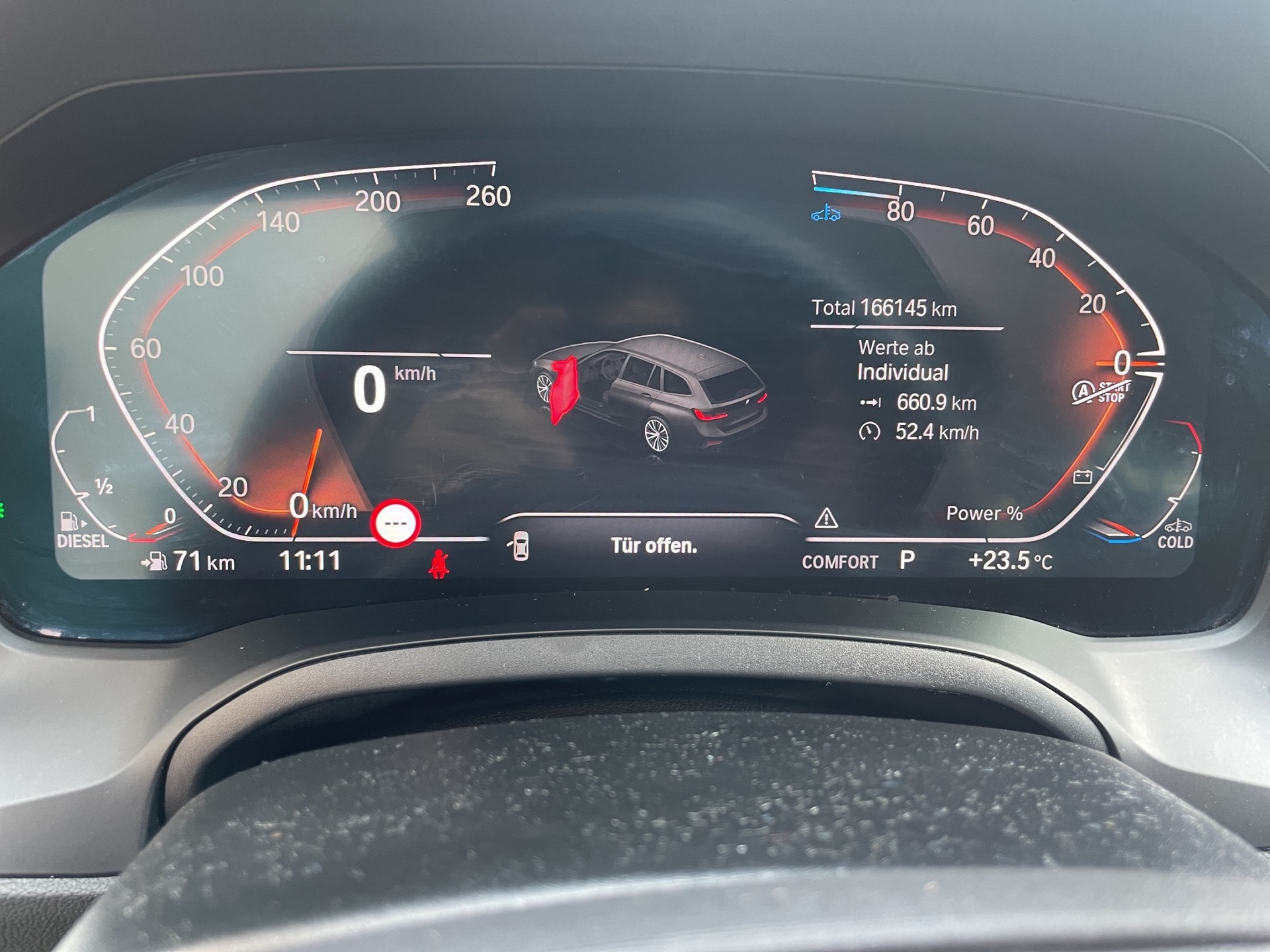 BMW 320d xDrive 48V Touring Sport Line Steptronic-image-12