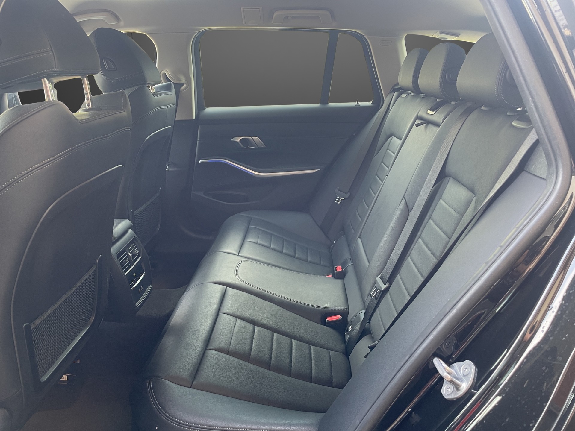 BMW 320d xDrive 48V Touring Sport Line Steptronic-image-7