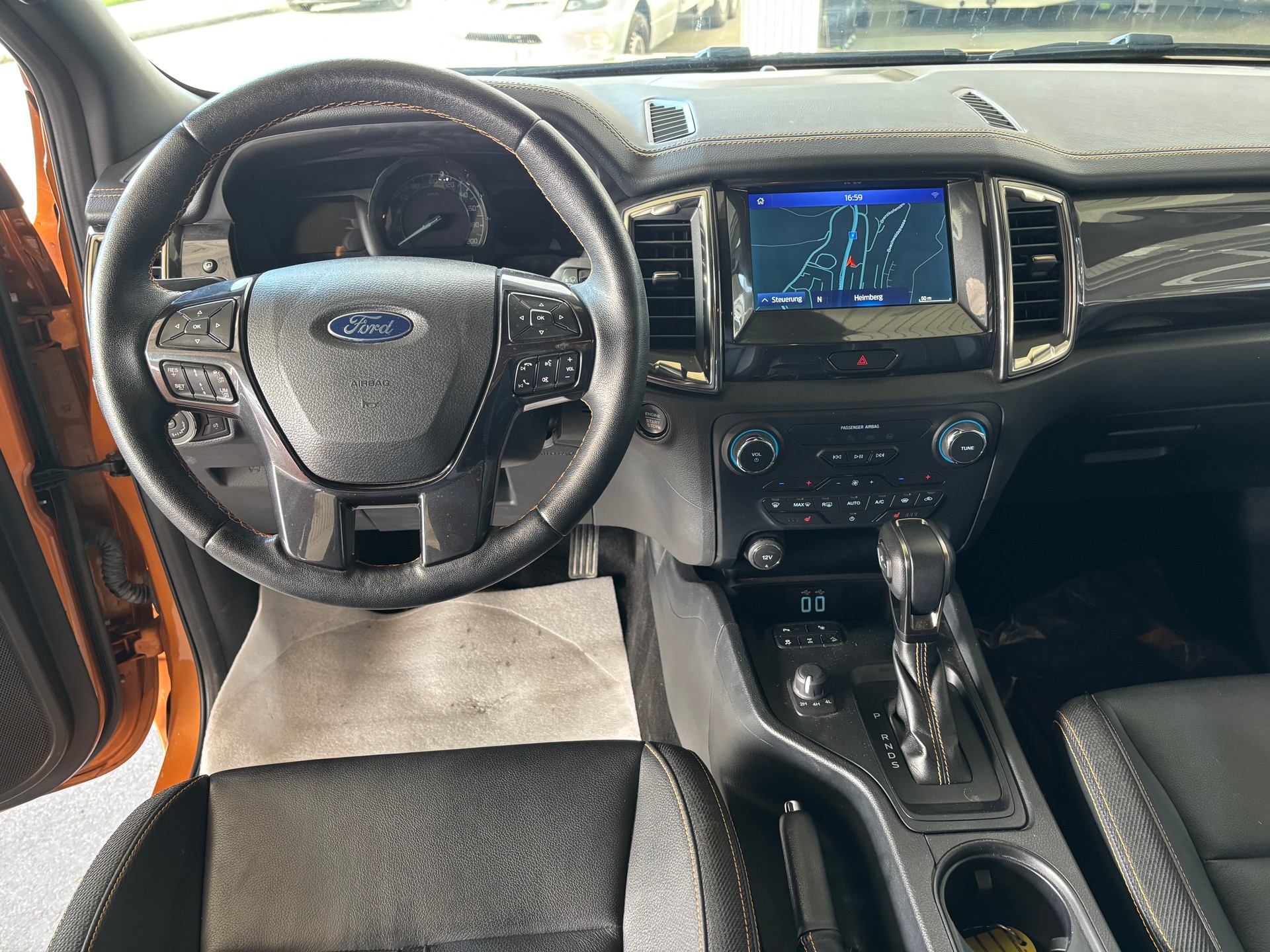 FORD Ranger Wildtrak 2.0 Eco Blue e-4WD Automat mit AHK 3500 kg-image-5