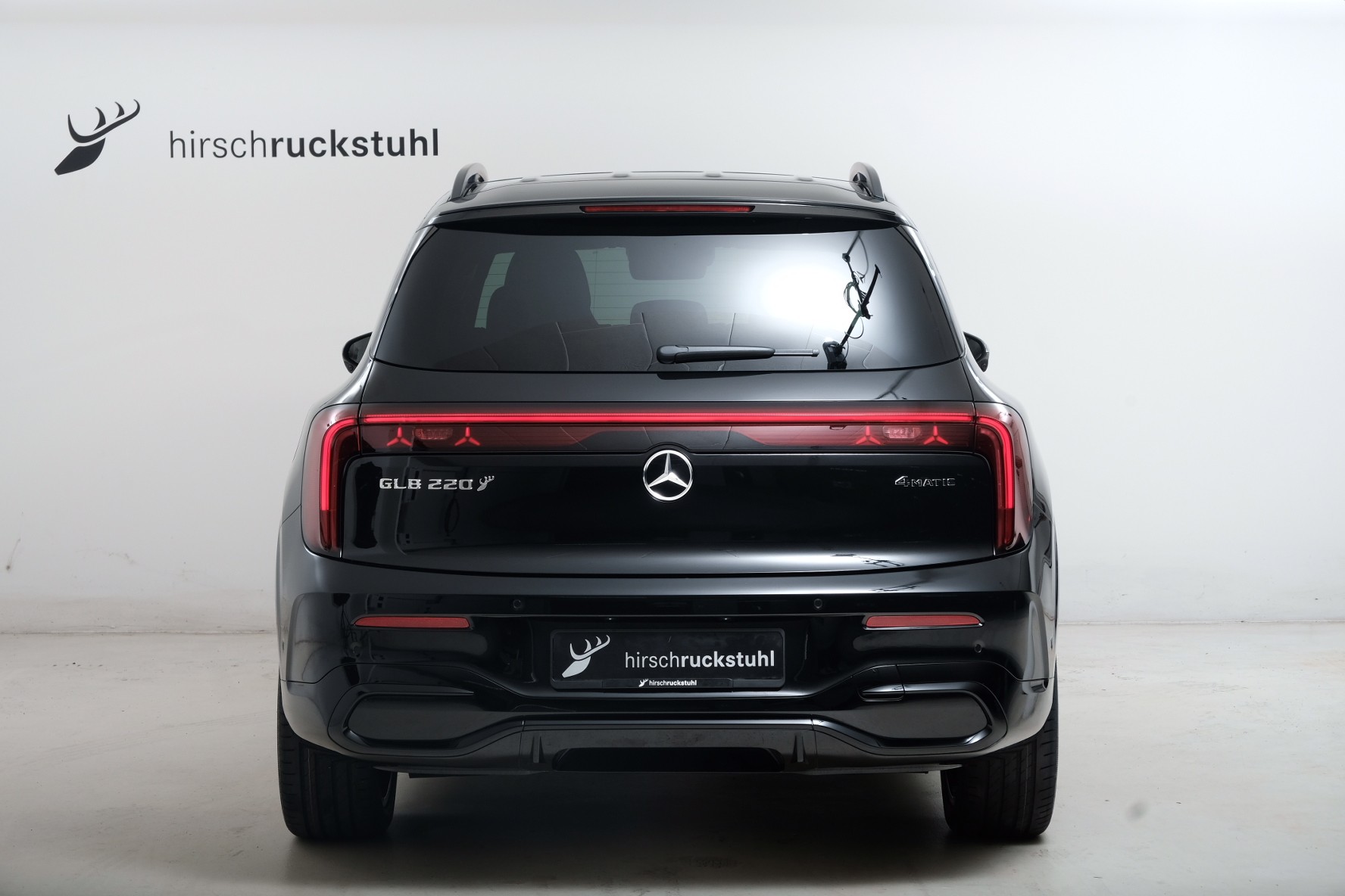 MERCEDES-BENZ GLB 220 4Matic 8G-Tronic-image-4