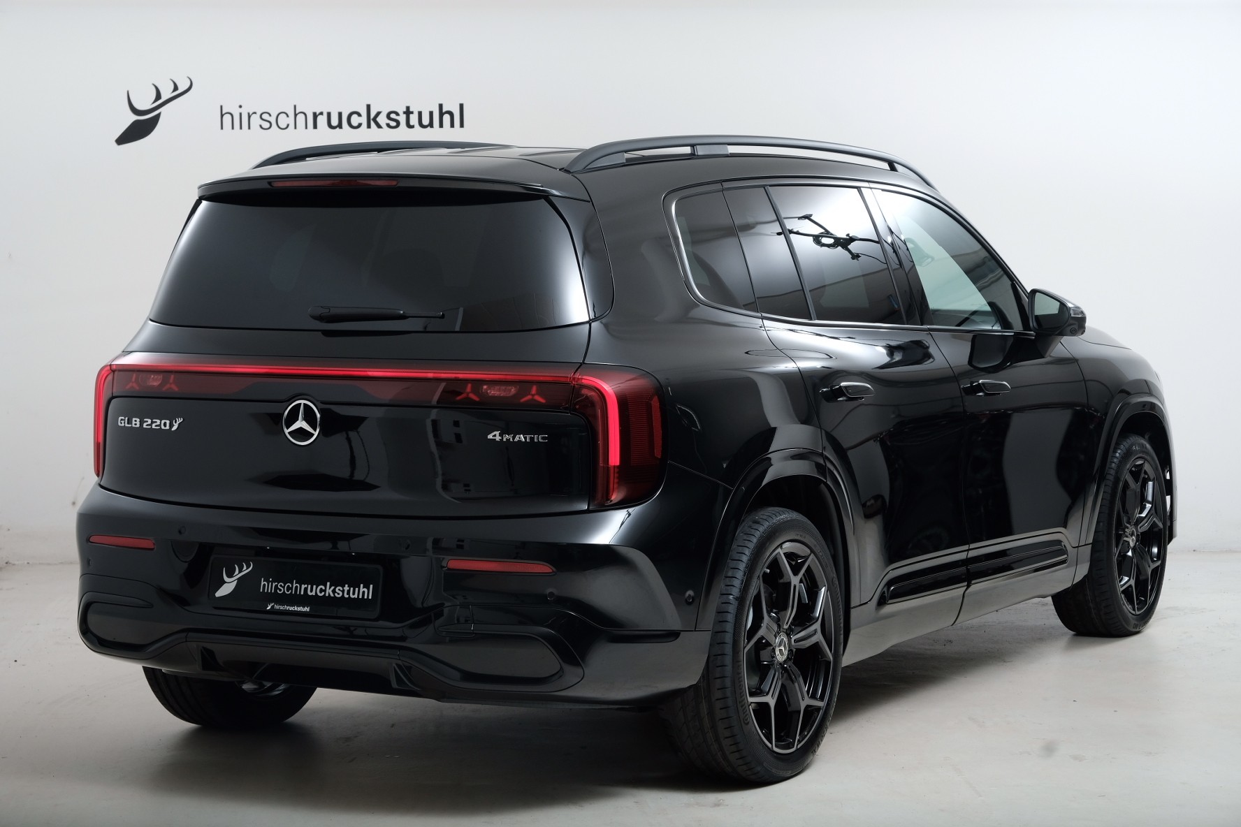 MERCEDES-BENZ GLB 220 4Matic 8G-Tronic-image-3