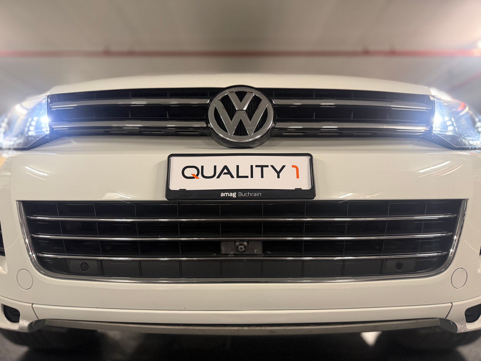 VW Touareg 3.0 TDI BlueMotion Technology Tiptronic-image-9