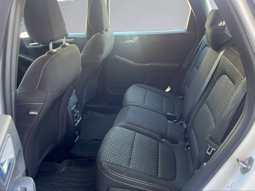 FORD Kuga 2.5 Hybrid Cool & Connect 4x4 mit Anhängerkupplung 1500kg-image-12
