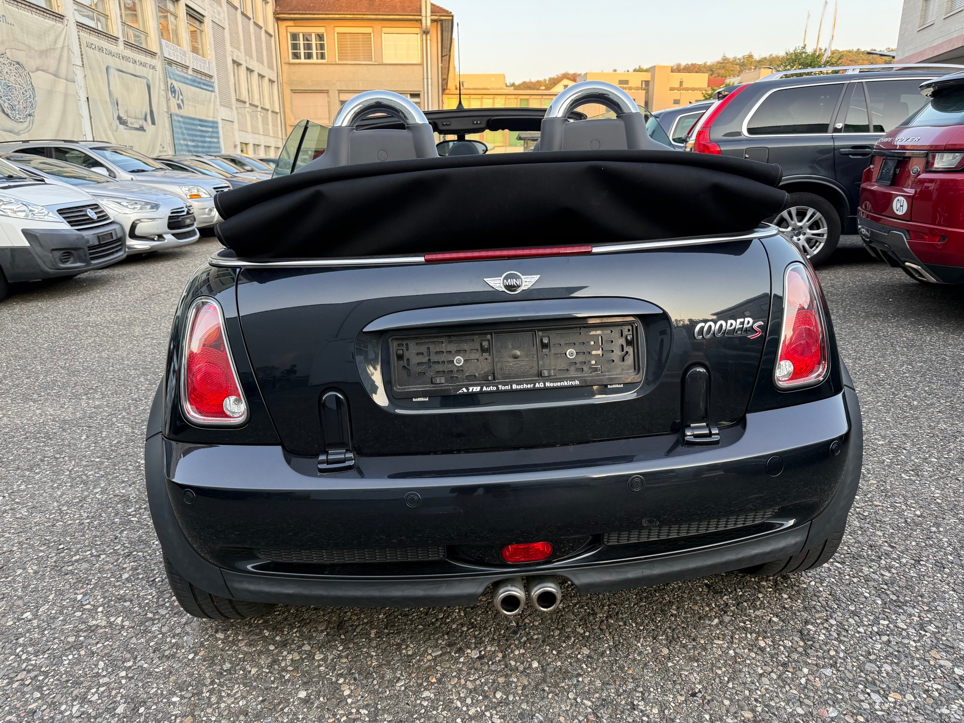 MINI Cooper S Cabriolet-image-6