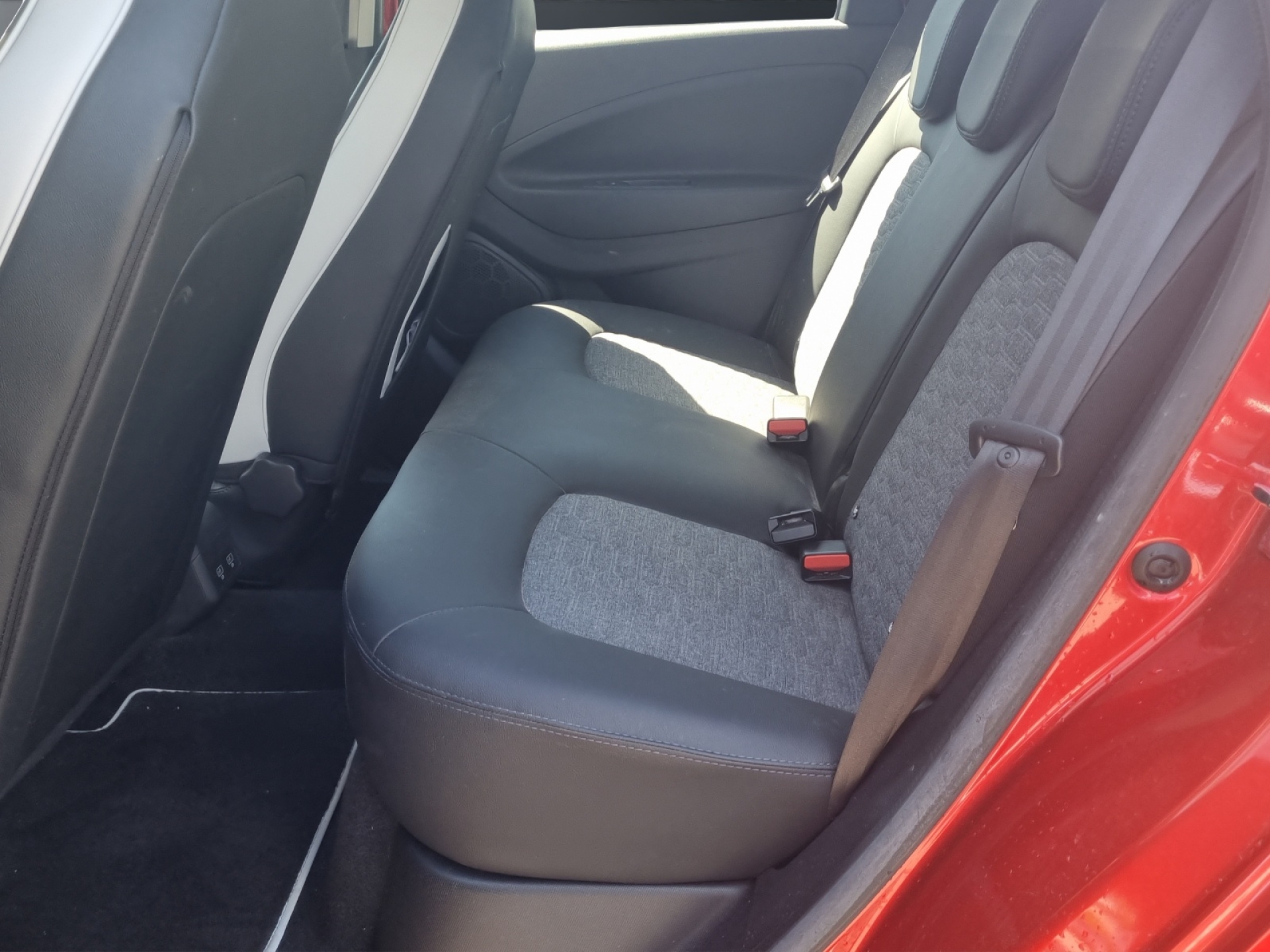 RENAULT Zoe FP R135 Intens inkl. Batterie-image-9